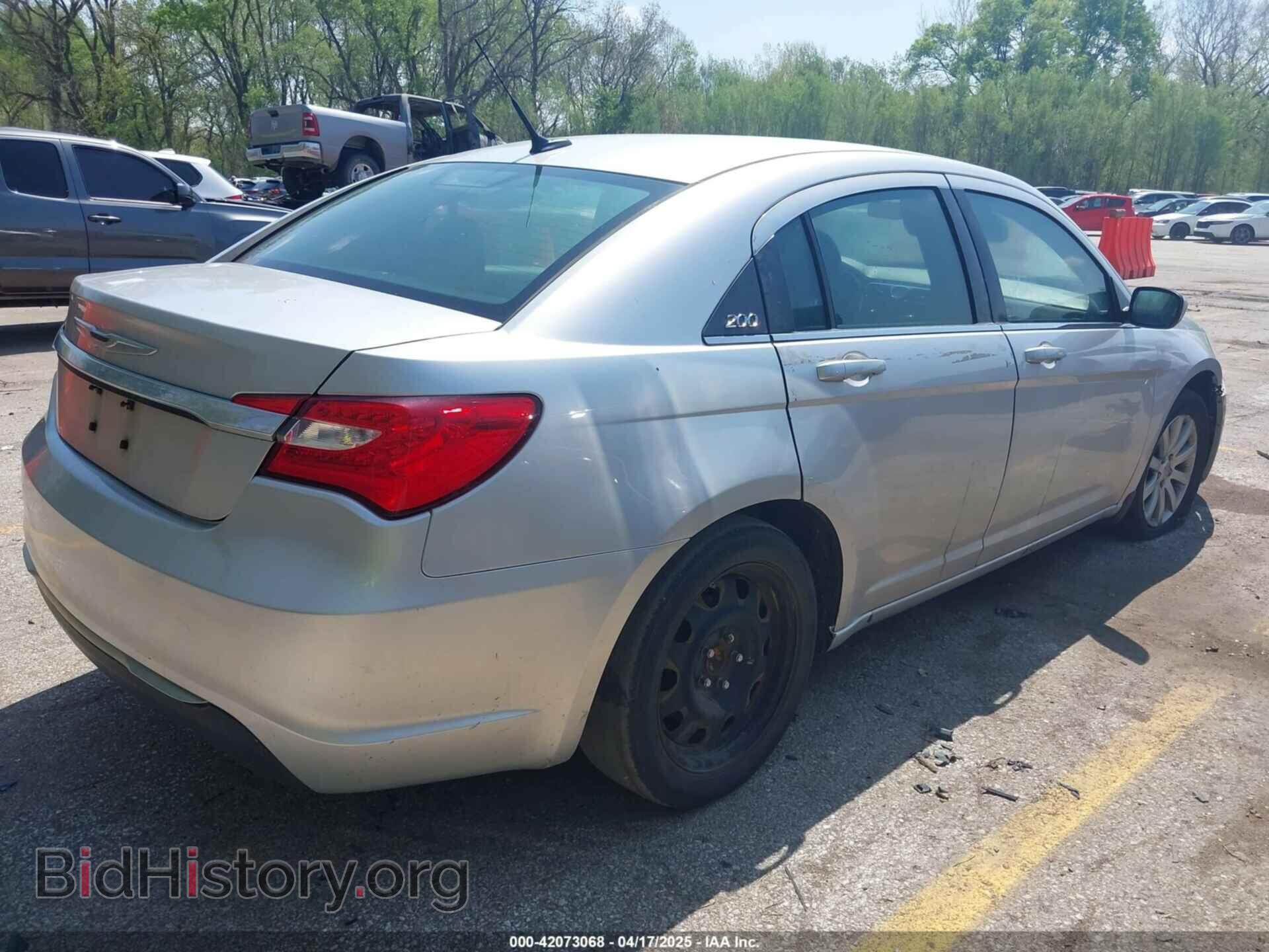 2011 CHRYSLER 200 - VIN: 1C3BC1FB3BN501103 - Фото 4
