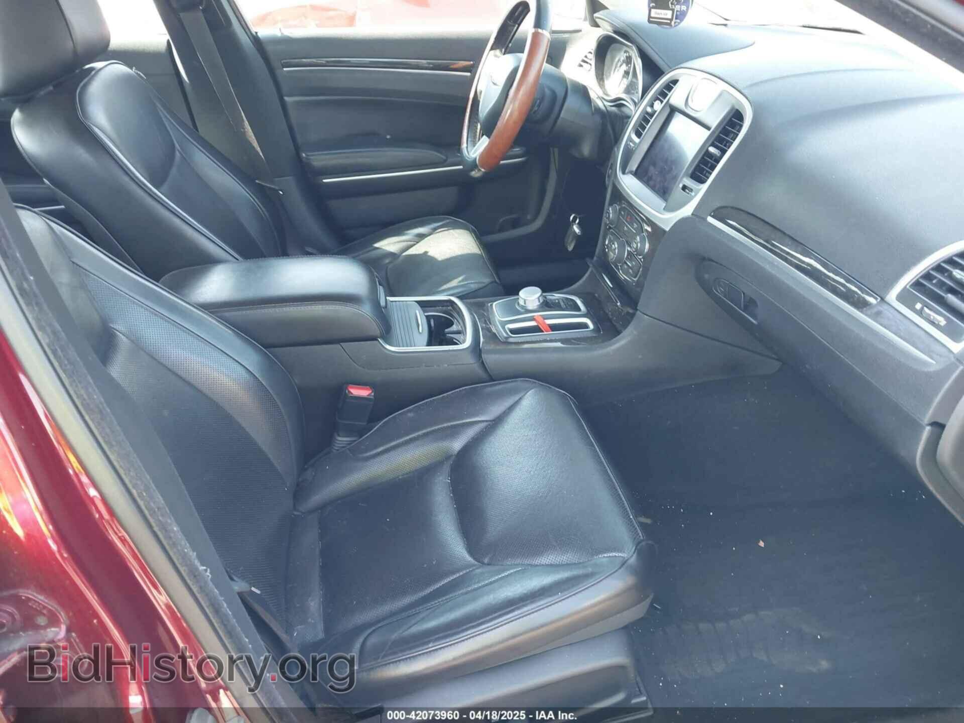 2019 CHRYSLER 300 - VIN: 2C3CCAEG9KH631199 - Фото 5