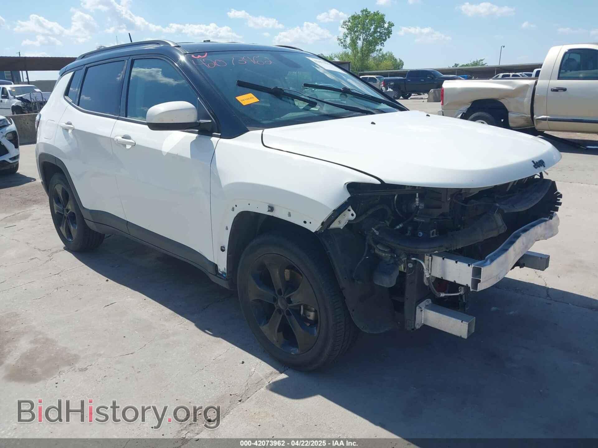 Фотография 3C4NJCBB4JT487596 - JEEP COMPASS 2018
