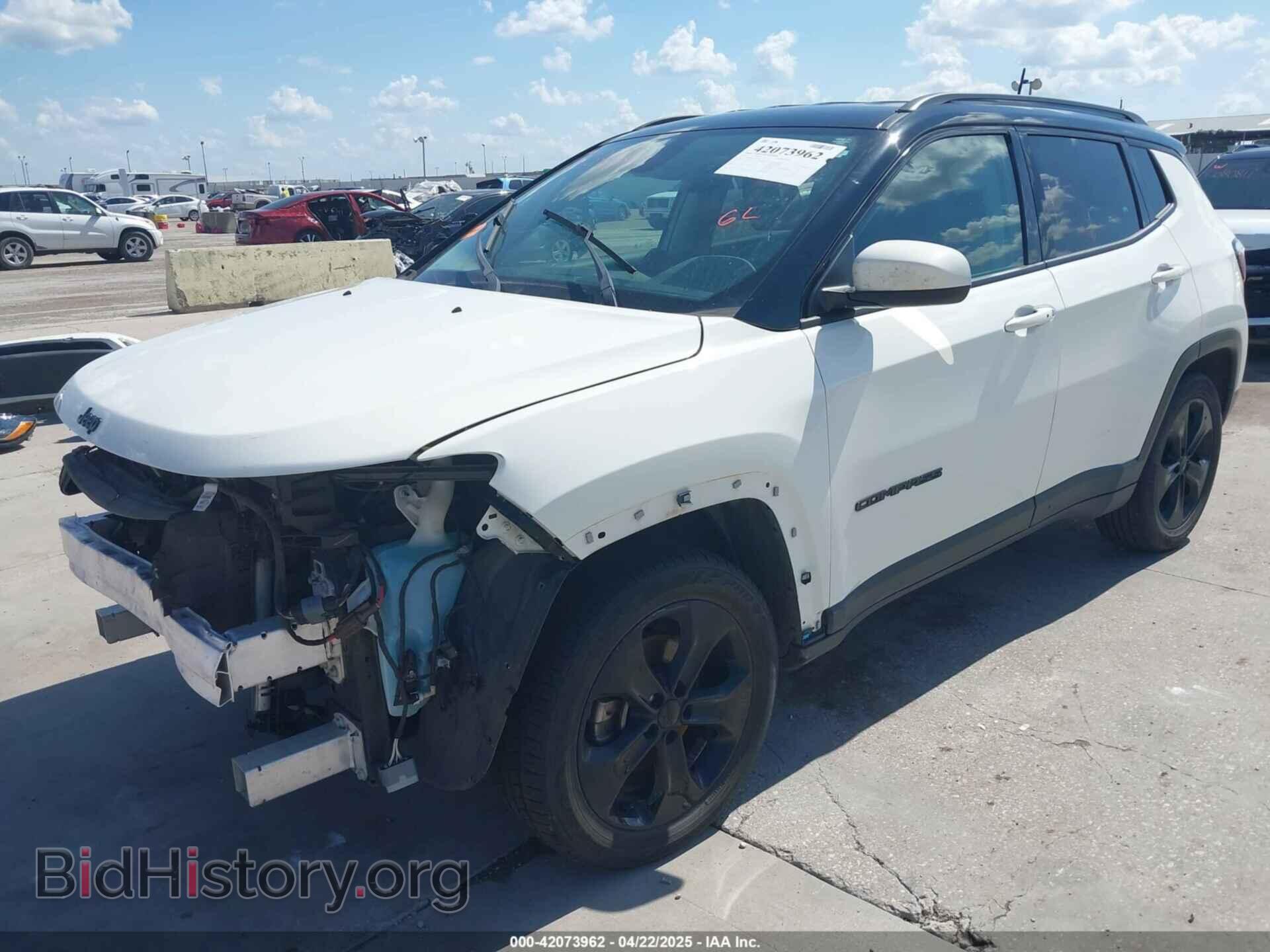 2018 JEEP COMPASS - VIN: 3C4NJCBB4JT487596 - Photo 2