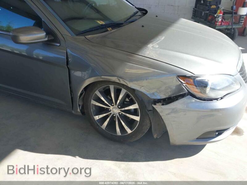 2013 Chrysler 200 (VIN 1C3CCBBB6DN570497) — фото 6 из 16