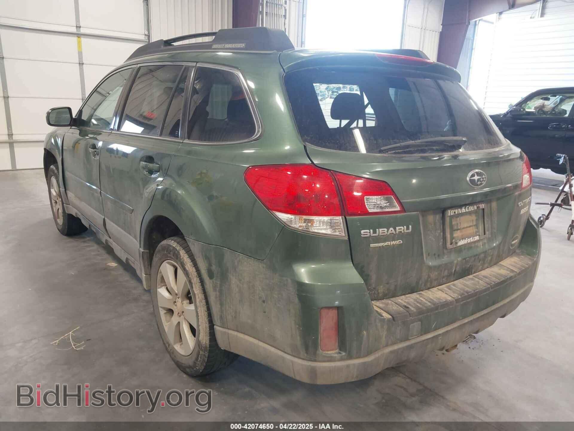 2011 SUBARU OUTBACK - VIN: 4S4BRBCC0B3395990 - Фото 3