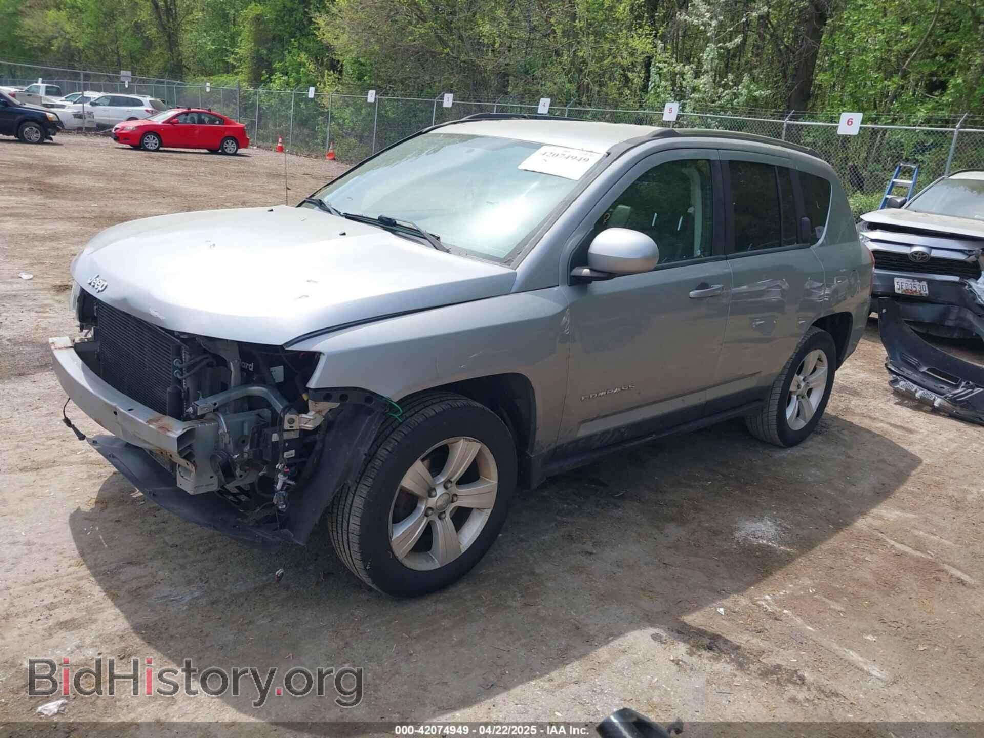 2014 JEEP COMPASS - VIN: 1C4NJDEB2ED796268 - Photo 2