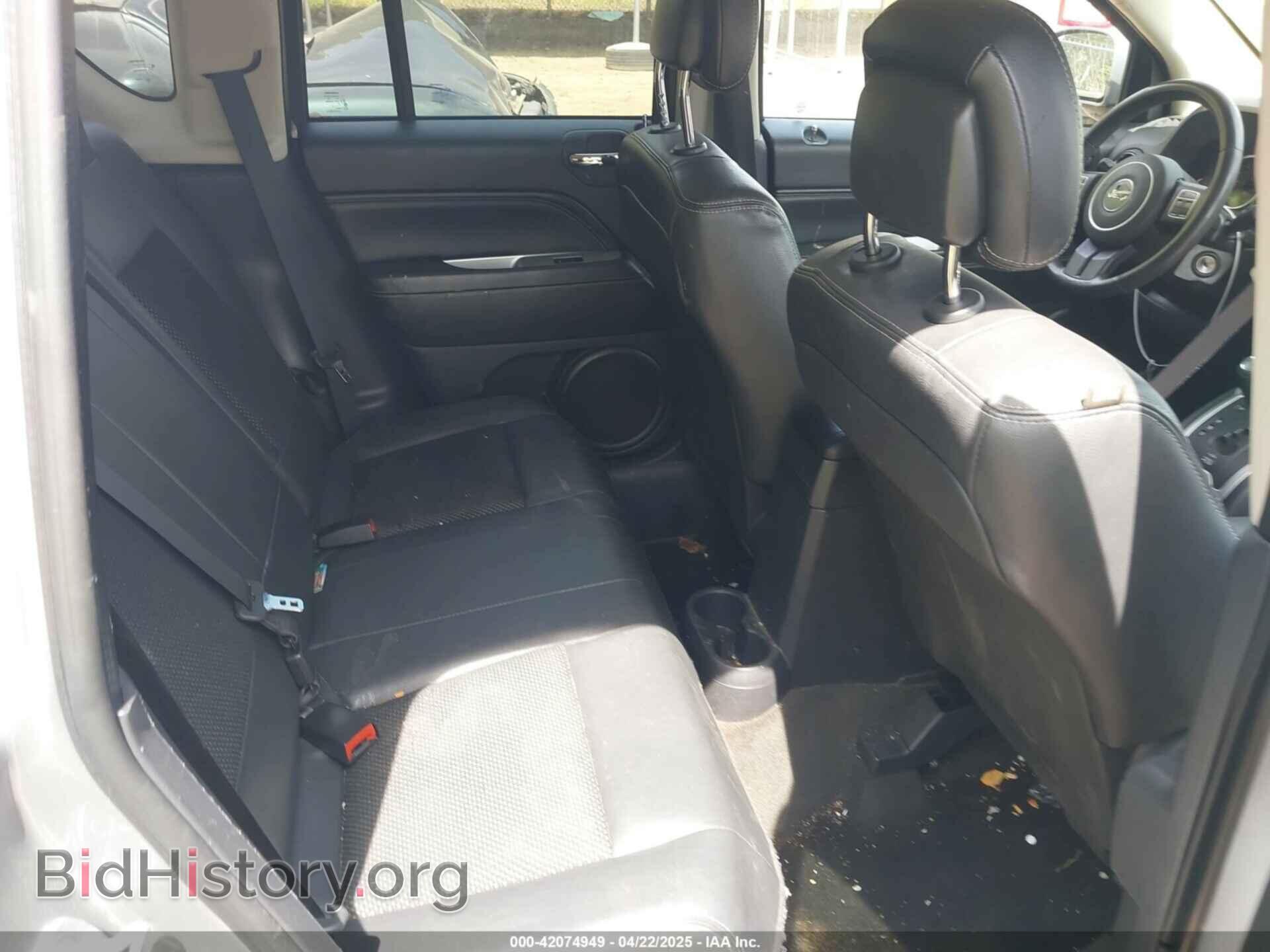 2014 JEEP COMPASS - VIN: 1C4NJDEB2ED796268 - Photo 8