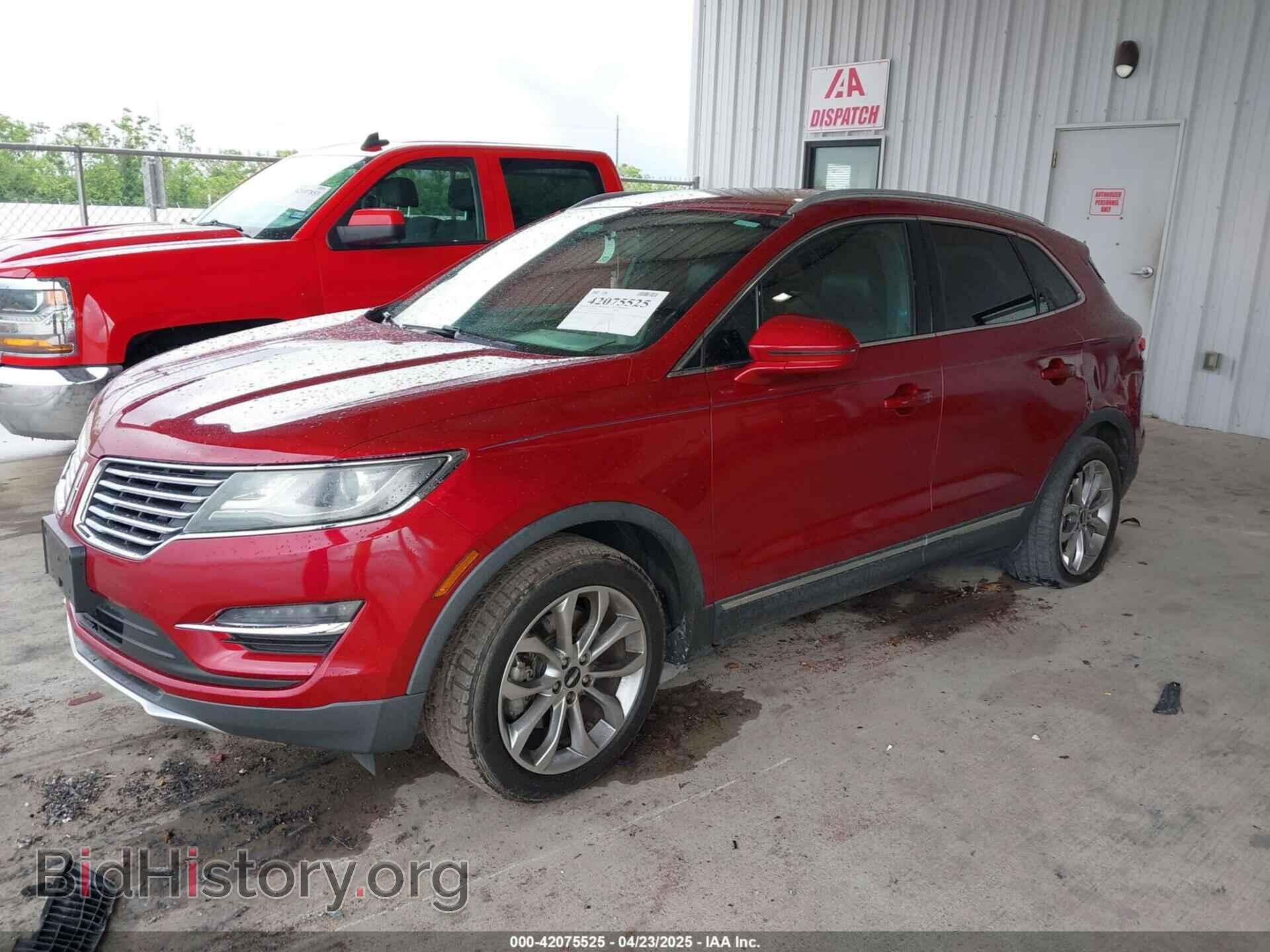 2017 LINCOLN MKC - VIN: 5LMCJ2C96HUL63240 - Photo 2