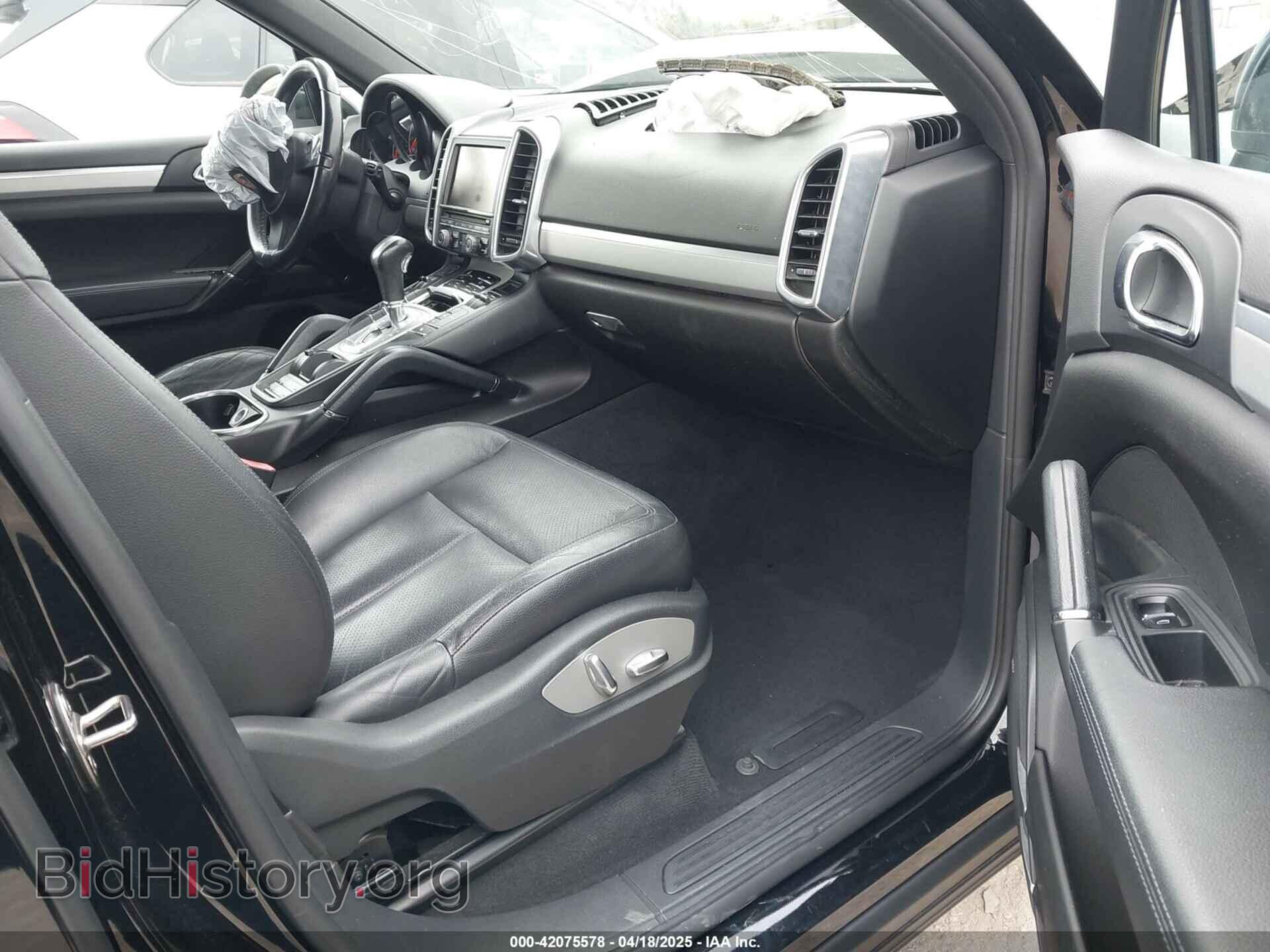 2011 PORSCHE CAYENNE - VIN: WP1AA2A2XBLA05624 - Photo 5