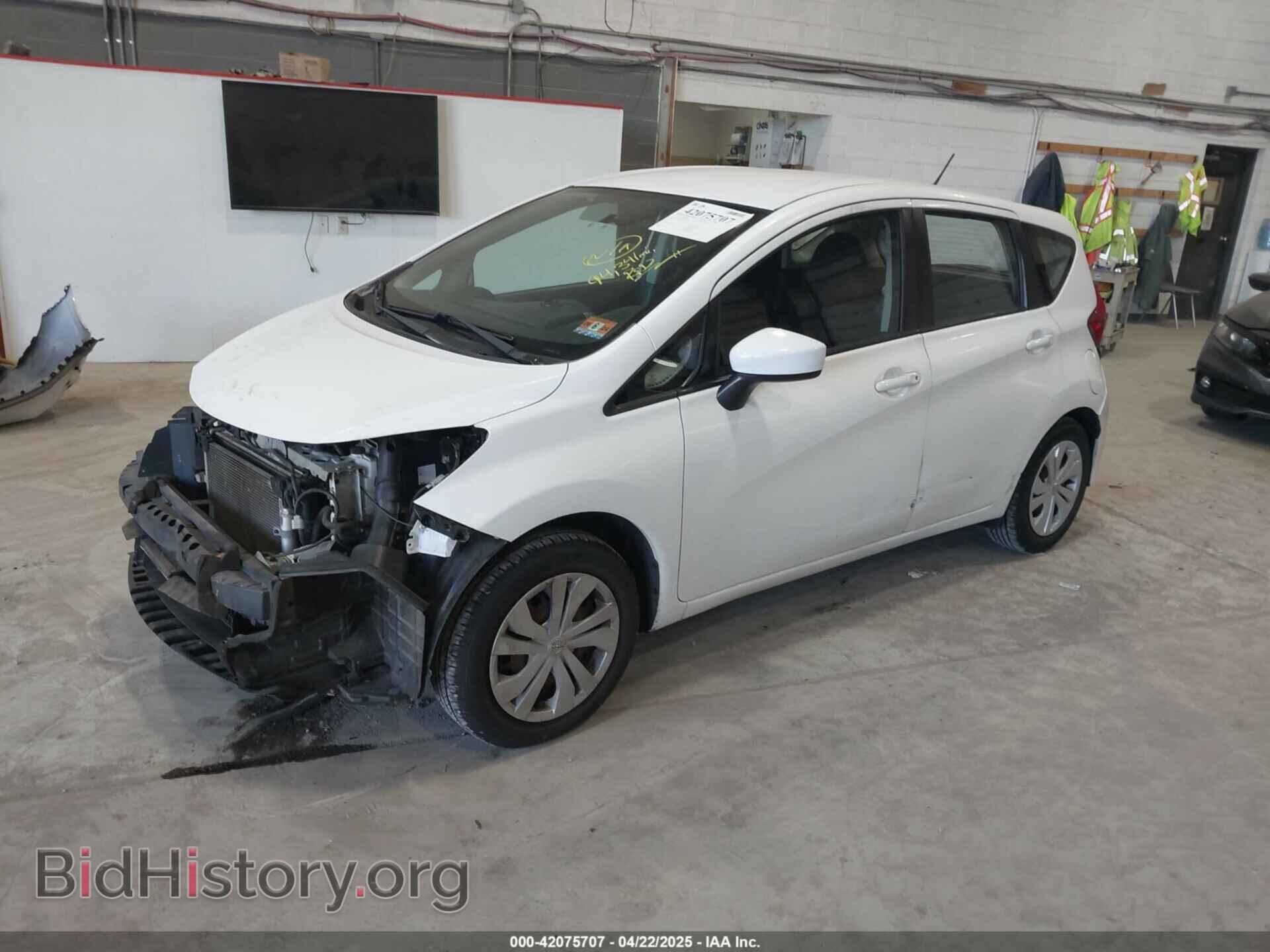 2017 NISSAN VERSA NOTE - VIN: 3N1CE2CP9HL366107 - Photo 2