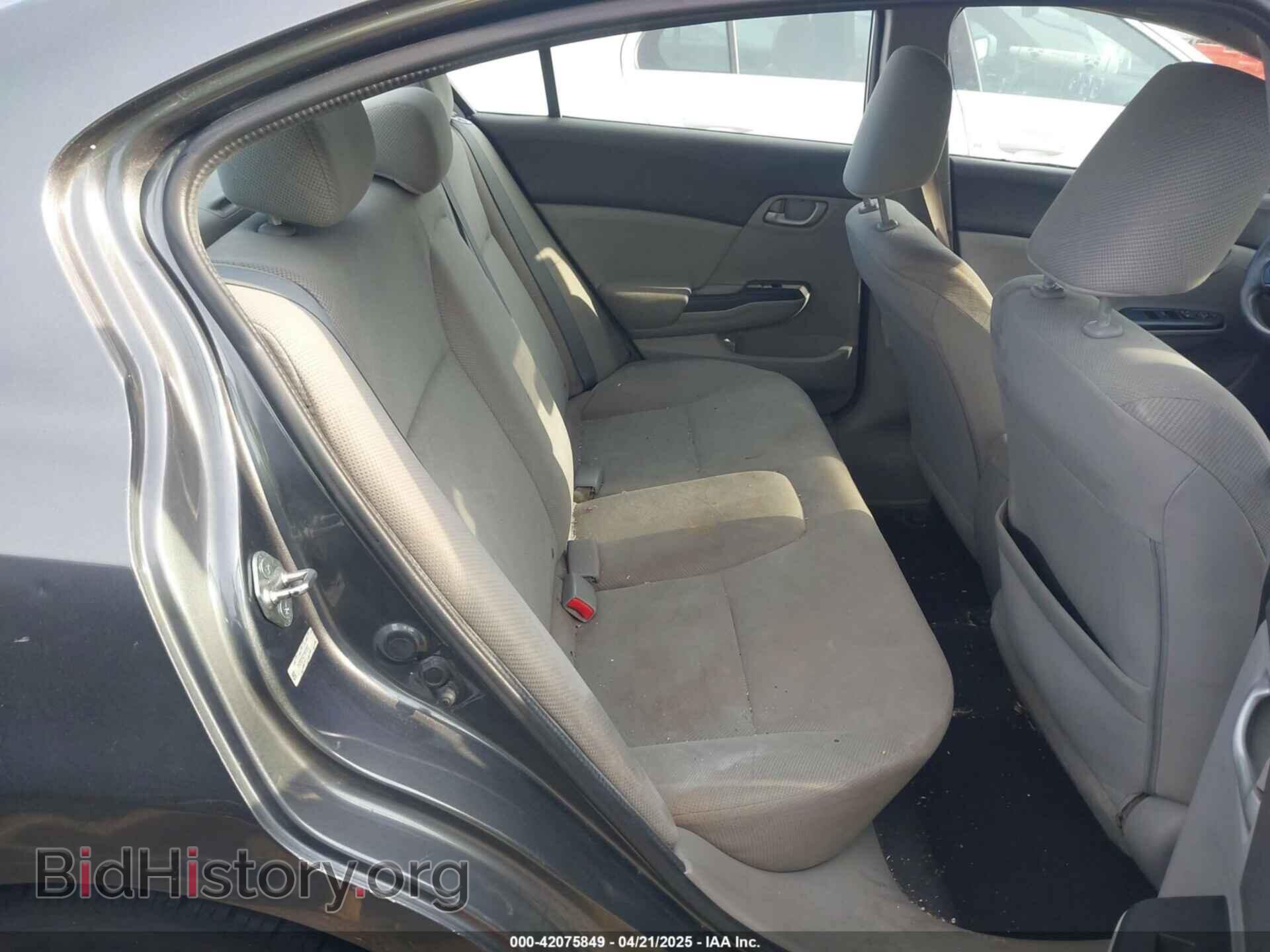 2012 HONDA CIVIC - VIN: 2HGFB2F52CH606582 - Фото 8