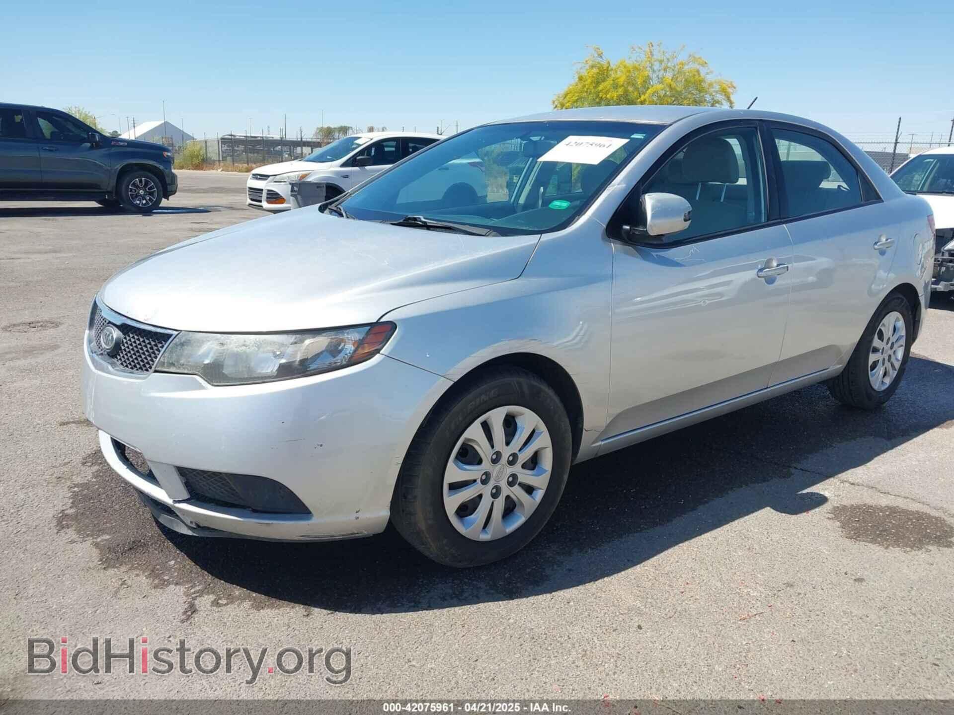 2010 KIA FORTE - VIN: KNAFU4A29A5195670 - Фото 2
