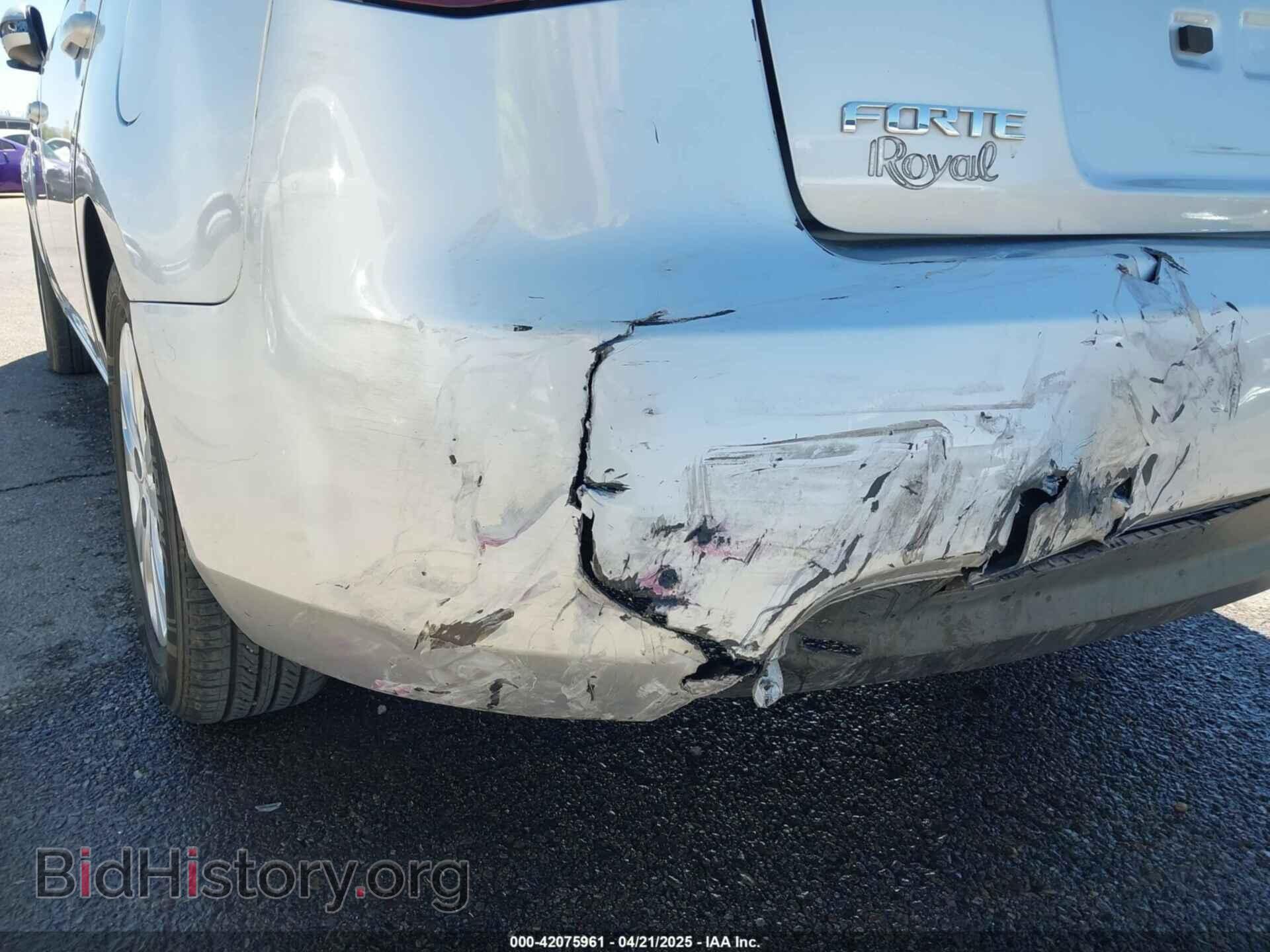 2010 KIA FORTE - VIN: KNAFU4A29A5195670 - Фото 6