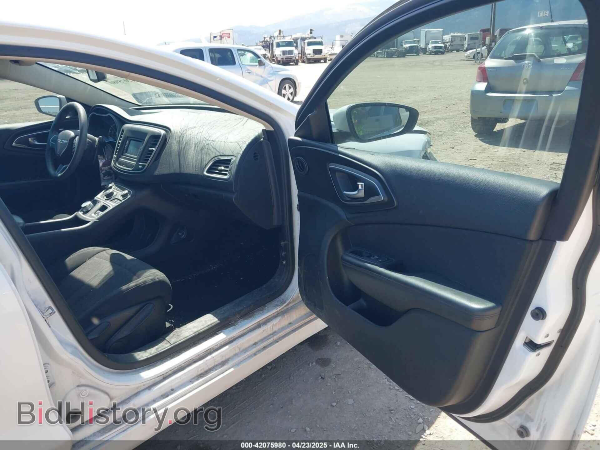 2015 CHRYSLER 200 - VIN: 1C3CCCAB6FN502047 - Фото 5