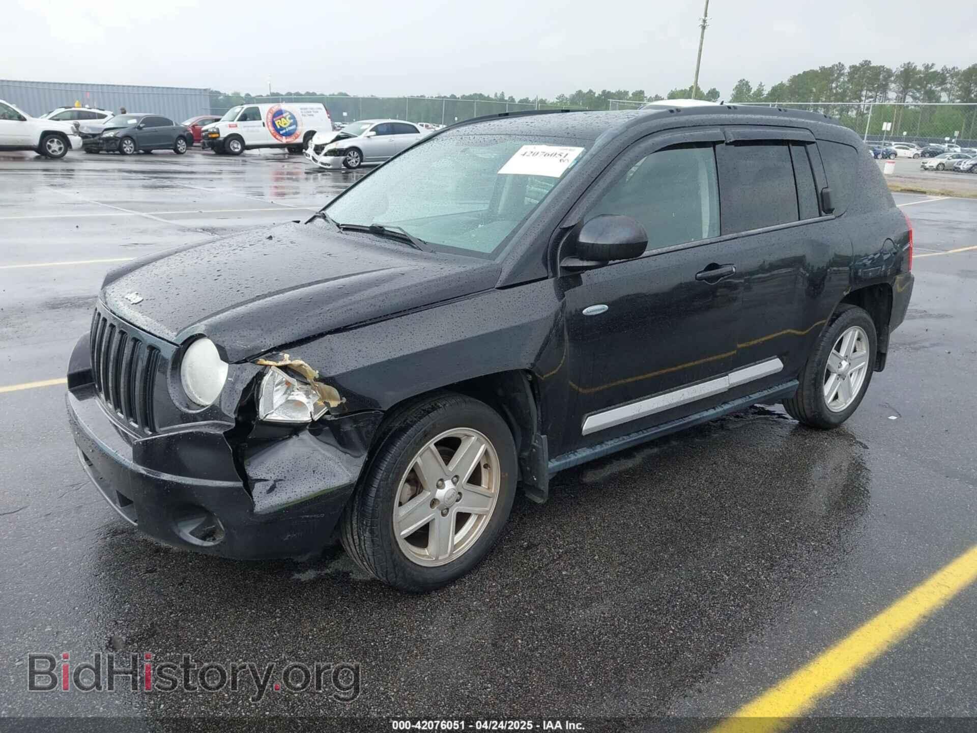 2010 JEEP COMPASS - VIN: 1J4NT1FB6AD638222 - Фото 2