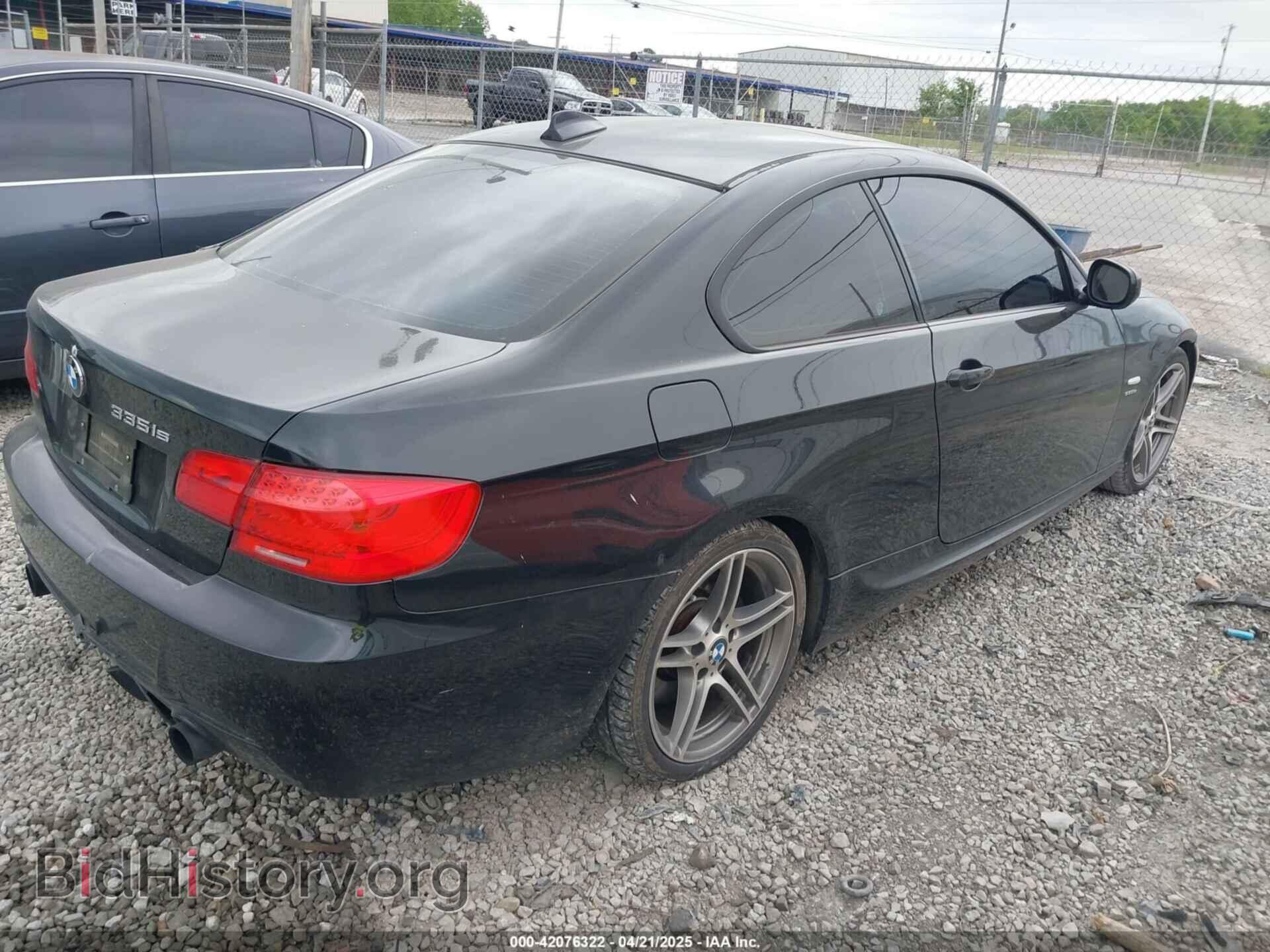 2011 BMW 335IS - VIN: WBAKG1C52BE617565 - Фото 4