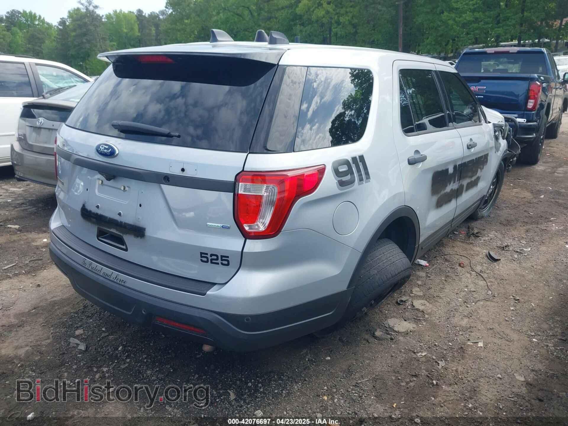 2018 FORD POLICE INTERCEPTOR - VIN: 1FM5K8ARXJGB59236 - Photo 4