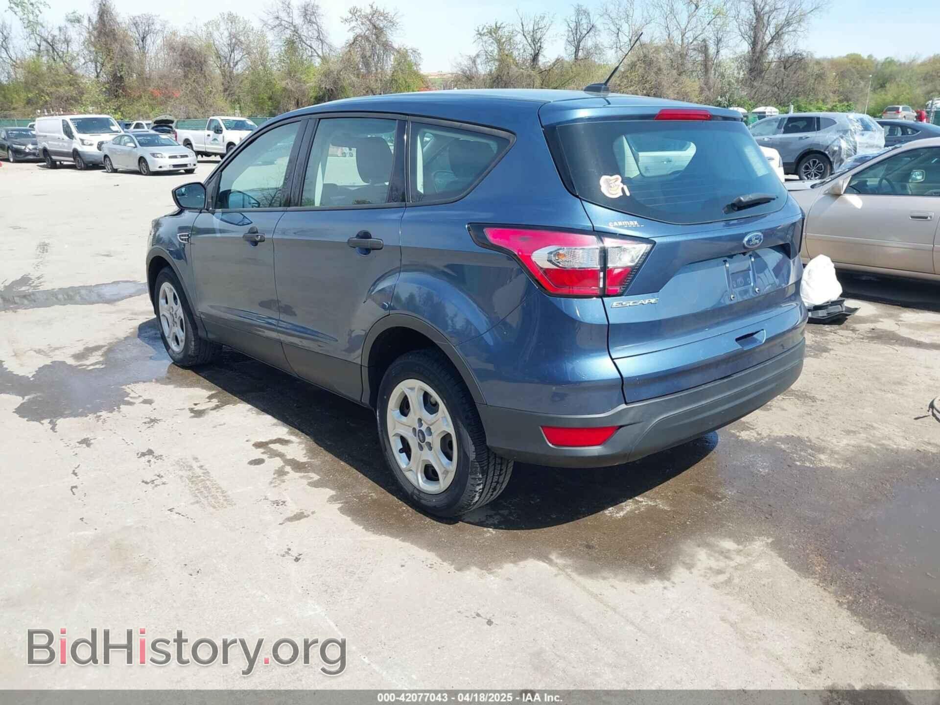 2018 FORD ESCAPE - VIN: 1FMCU0F75JUC55433 - Фото 3