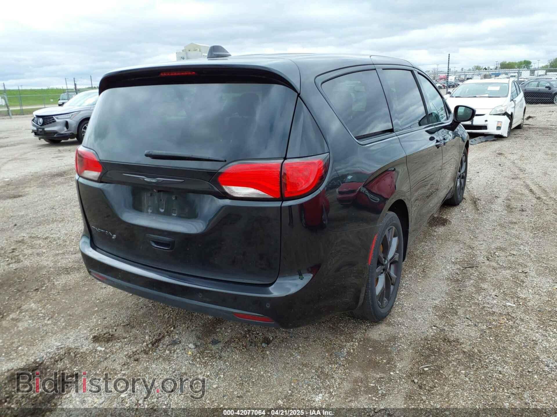 2018 CHRYSLER PACIFICA - VIN: 2C4RC1FG9JR351697 - Photo 4