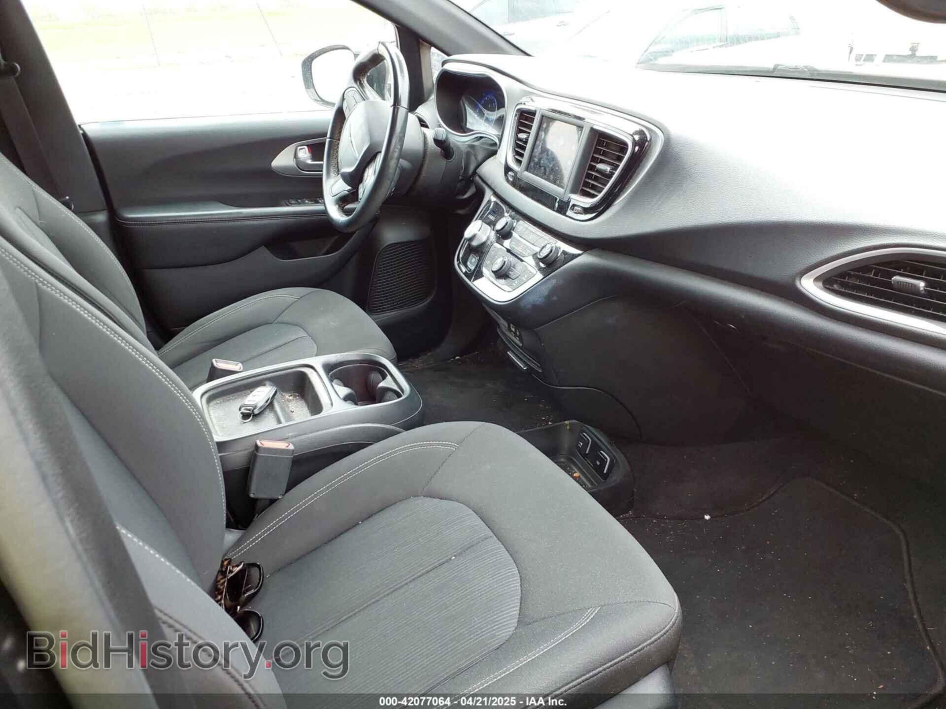 2018 CHRYSLER PACIFICA - VIN: 2C4RC1FG9JR351697 - Photo 5