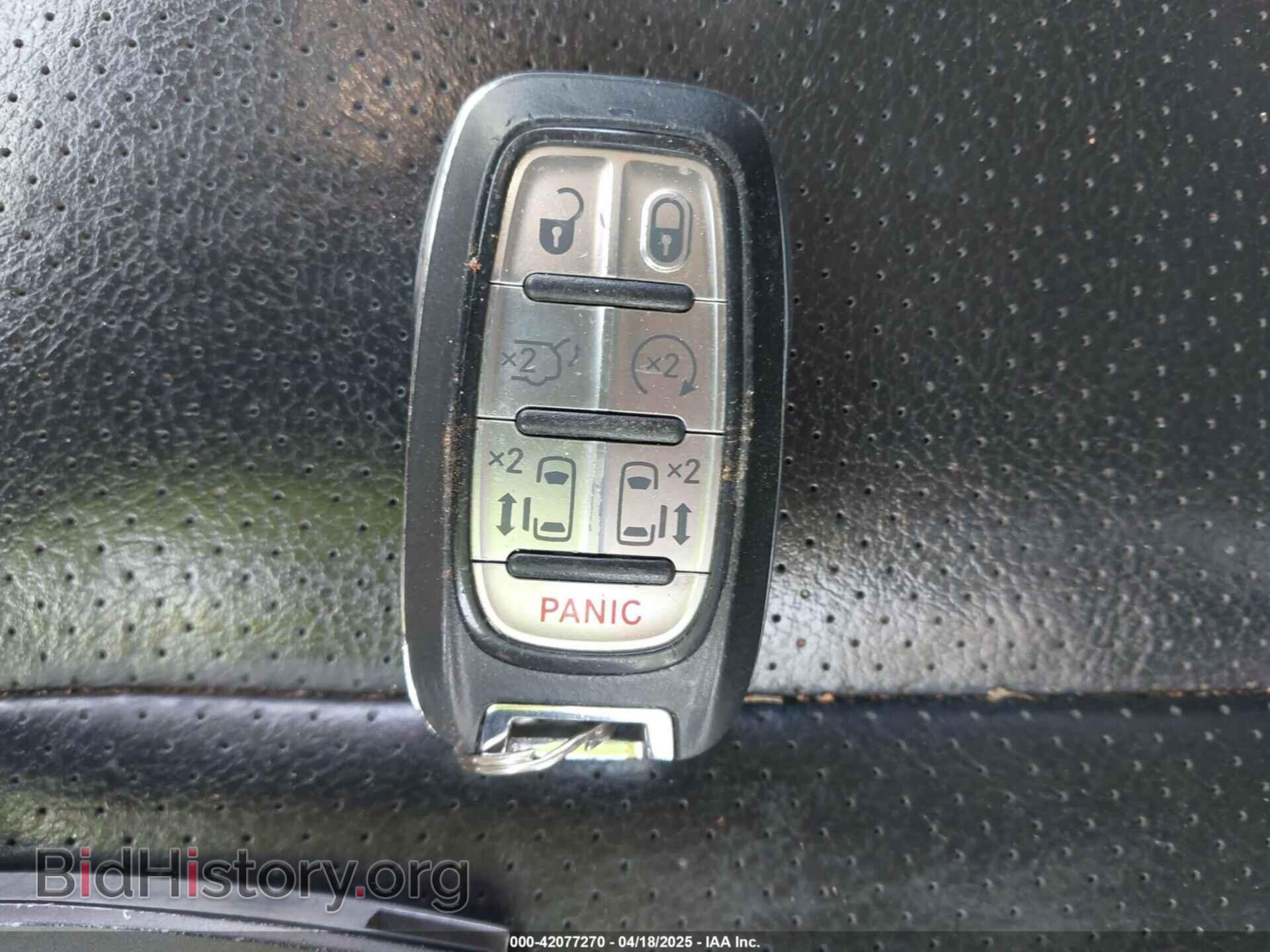 2018 CHRYSLER PACIFICA - VIN: 2C4RC1BG2JR279781 - Photo 11