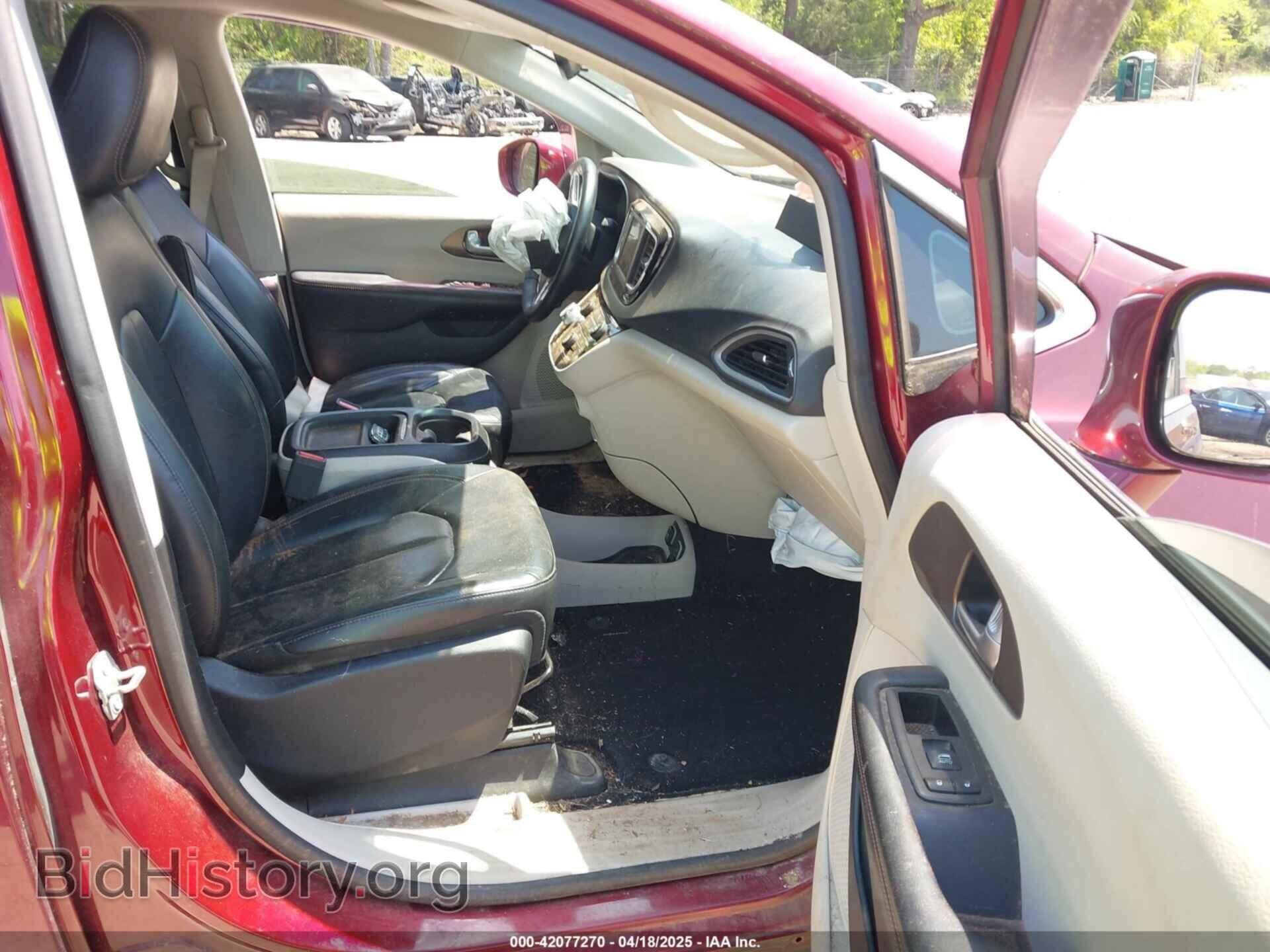 2018 CHRYSLER PACIFICA - VIN: 2C4RC1BG2JR279781 - Photo 5