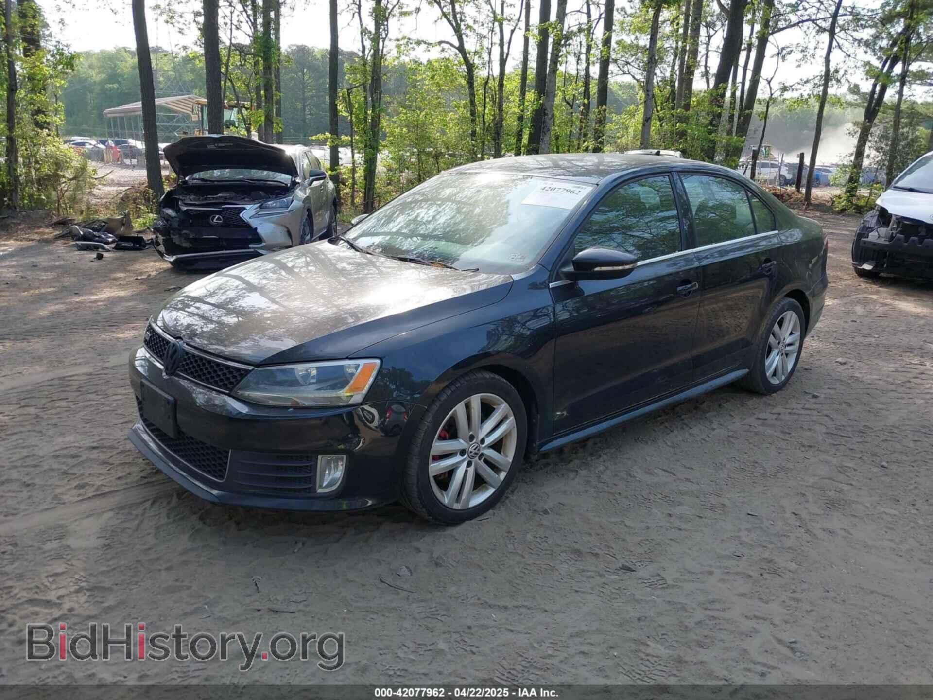 2013 VOLKSWAGEN JETTA - VIN: 3VW467AJ2DM215802 - Фото 2