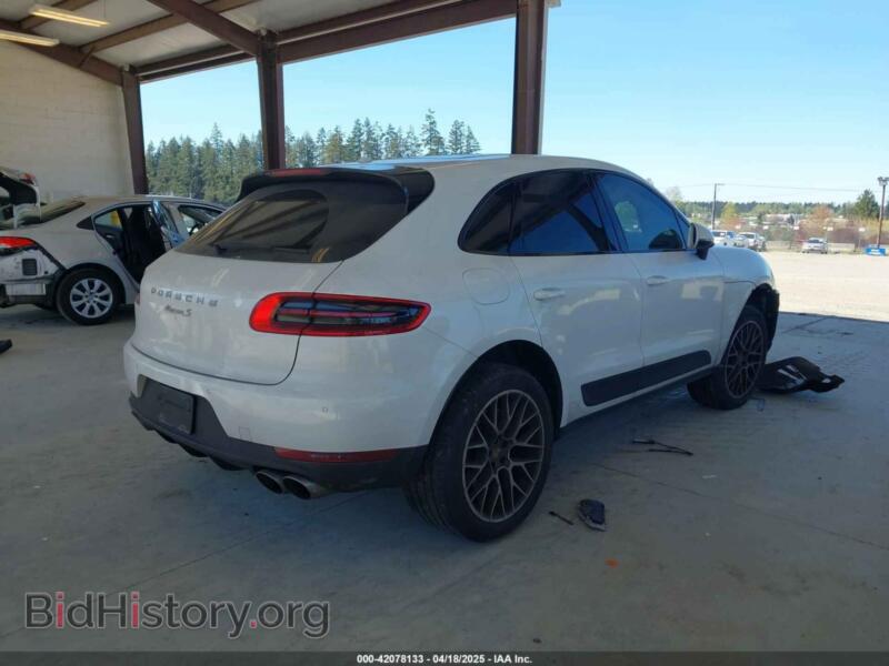 2016 Porsche MACAN (VIN WP1AB2A52GLB53197) — photo 4 of 16