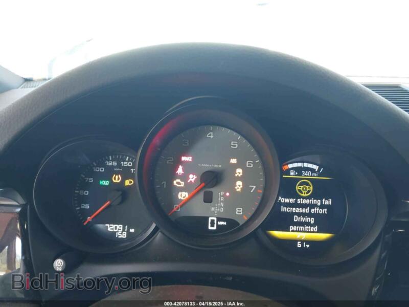 2016 Porsche MACAN (VIN WP1AB2A52GLB53197) — photo 7 of 16