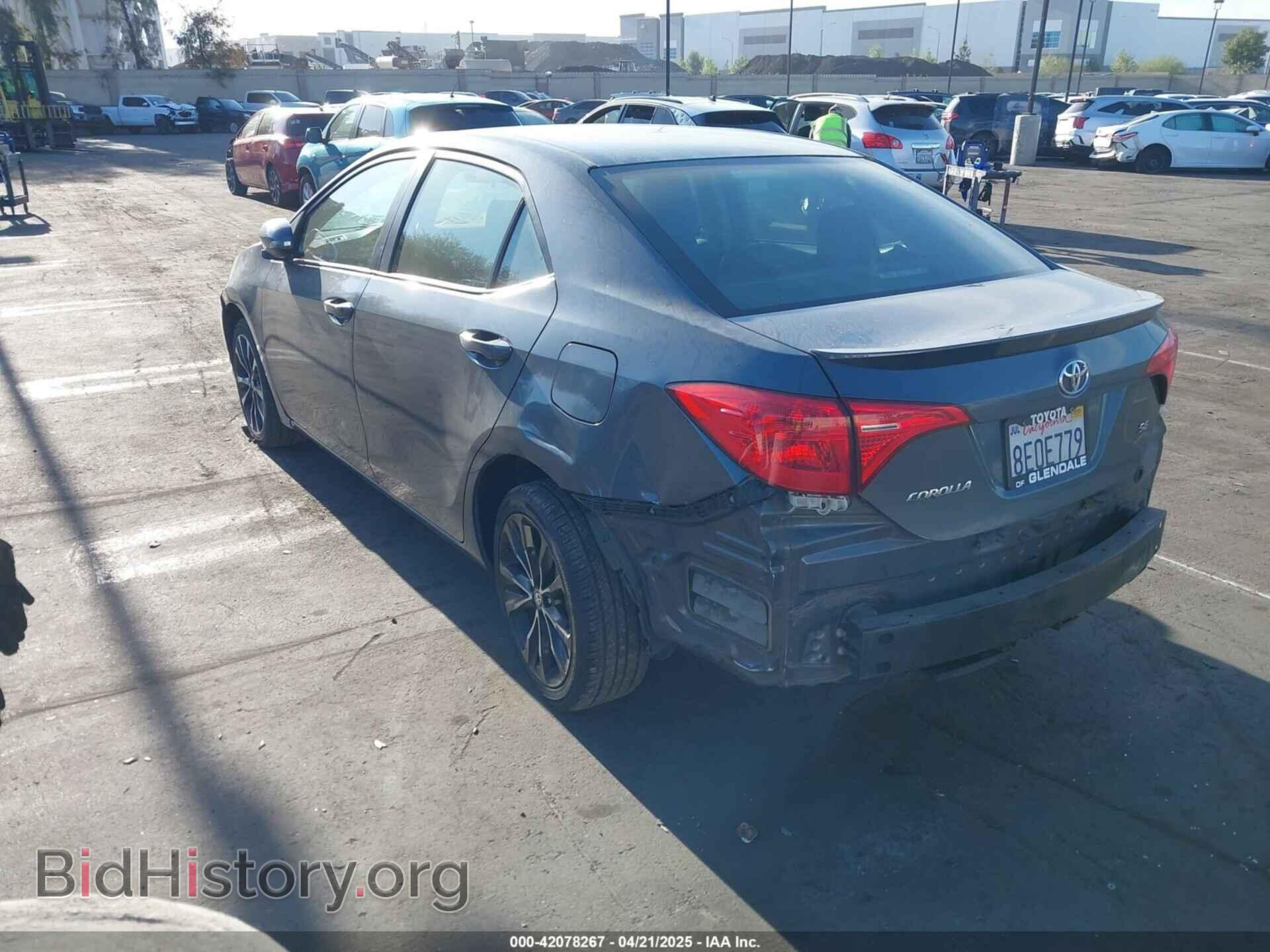 2018 TOYOTA COROLLA - VIN: 5YFBURHE5JP829297 - Фото 3