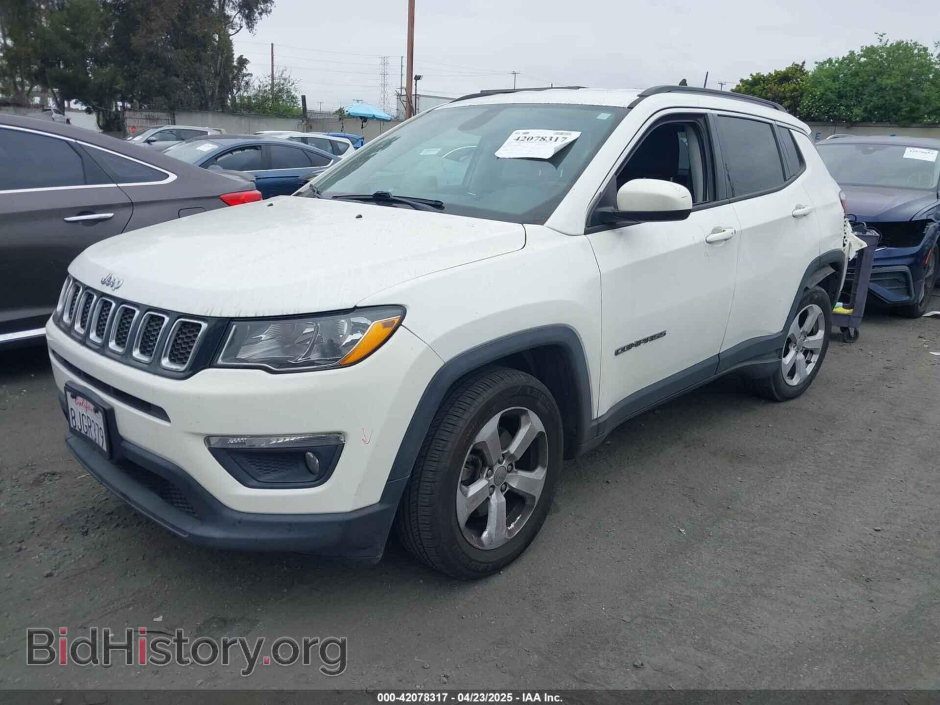 2018 JEEP COMPASS - VIN: 3C4NJCBB4JT441136 - Фото 2