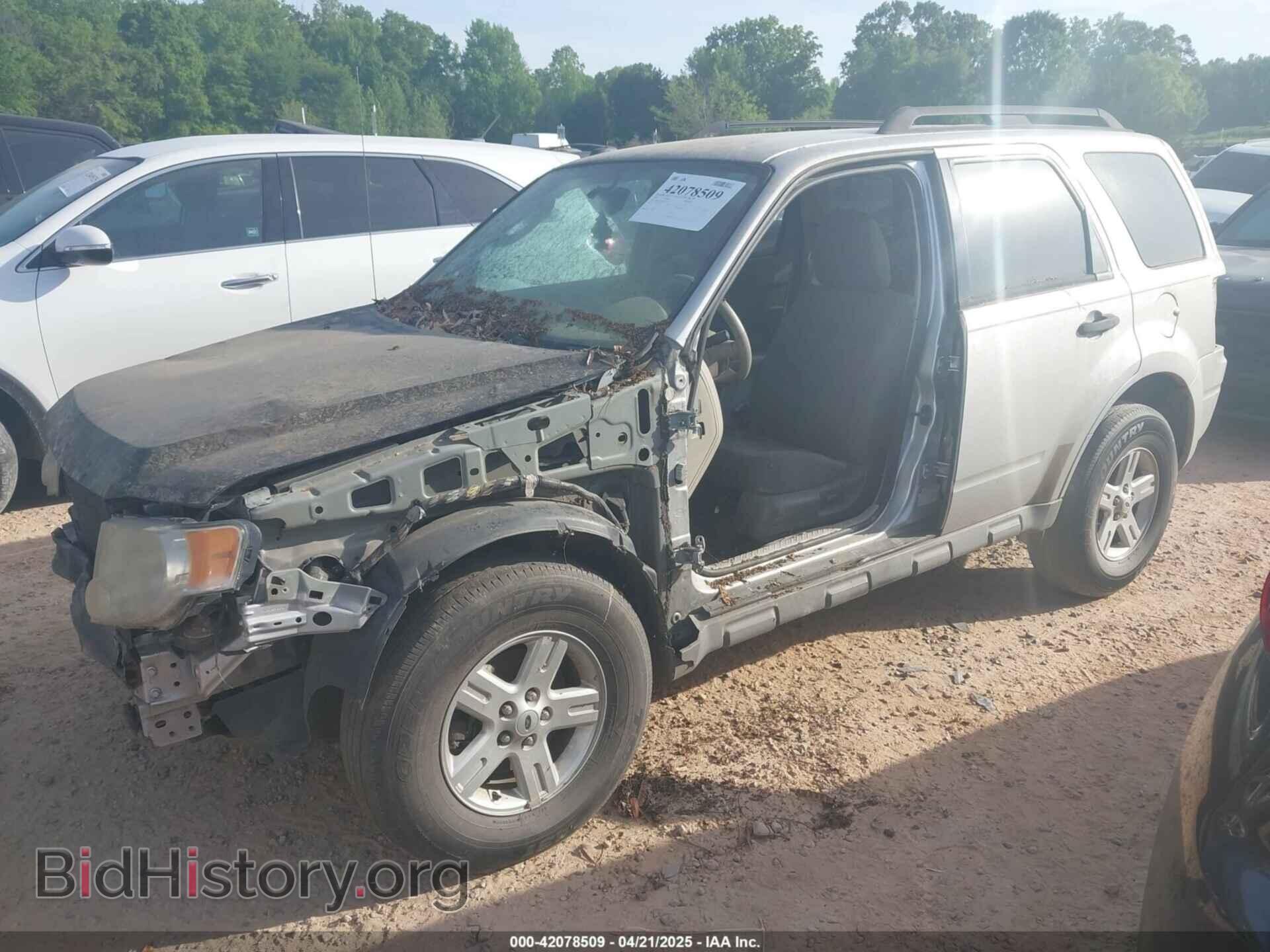 2009 FORD ESCAPE - VIN: 1FMCU93G29KC41151 - Фото 2
