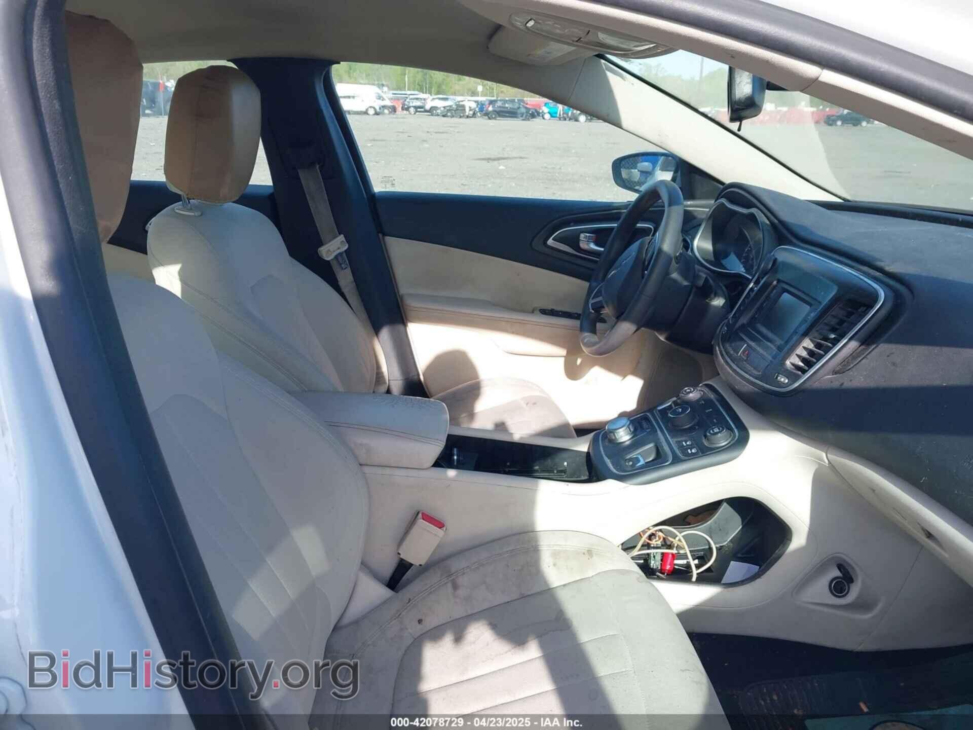 2016 CHRYSLER 200 - VIN: 1C3CCCAB0GN149497 - Фото 5