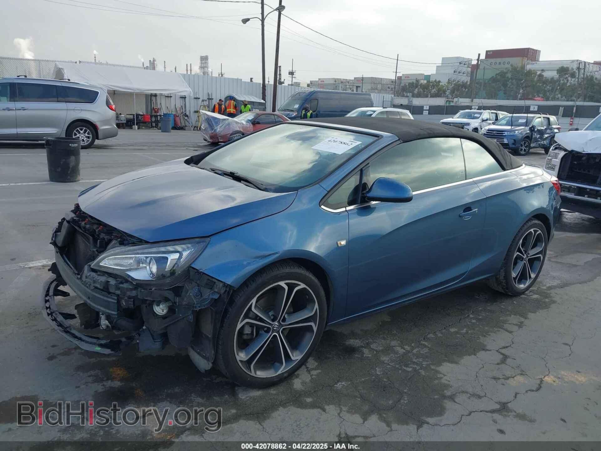 2016 BUICK CASCADA - VIN: W04WV3N55GG038076 - Photo 2
