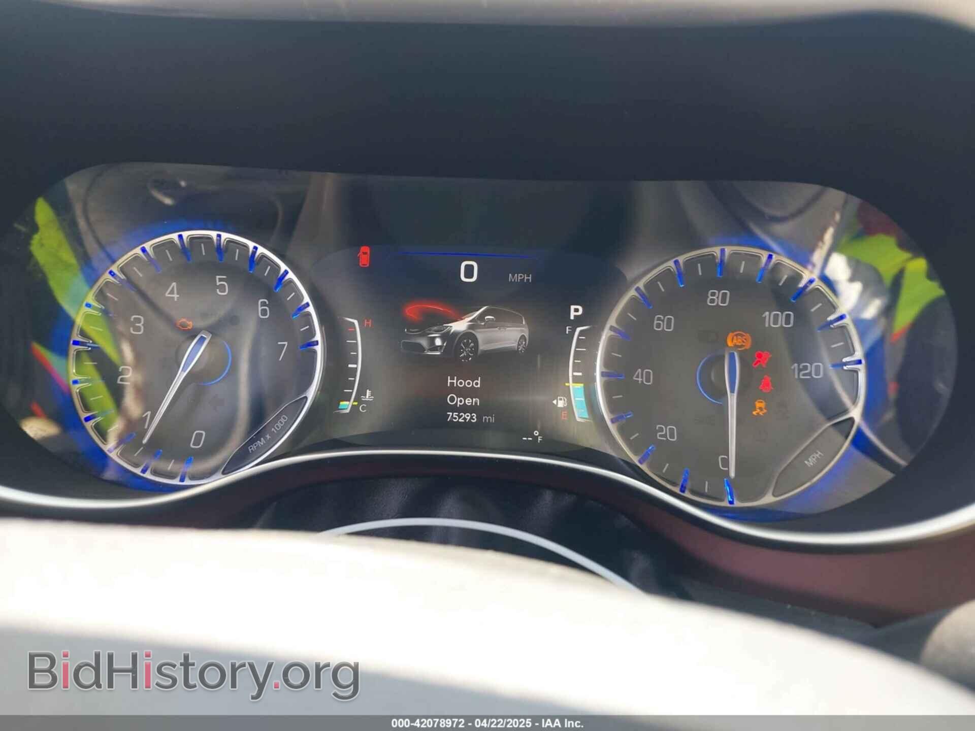 2017 CHRYSLER PACIFICA - VIN: 2C4RC1GG8HR528393 - Фото 7