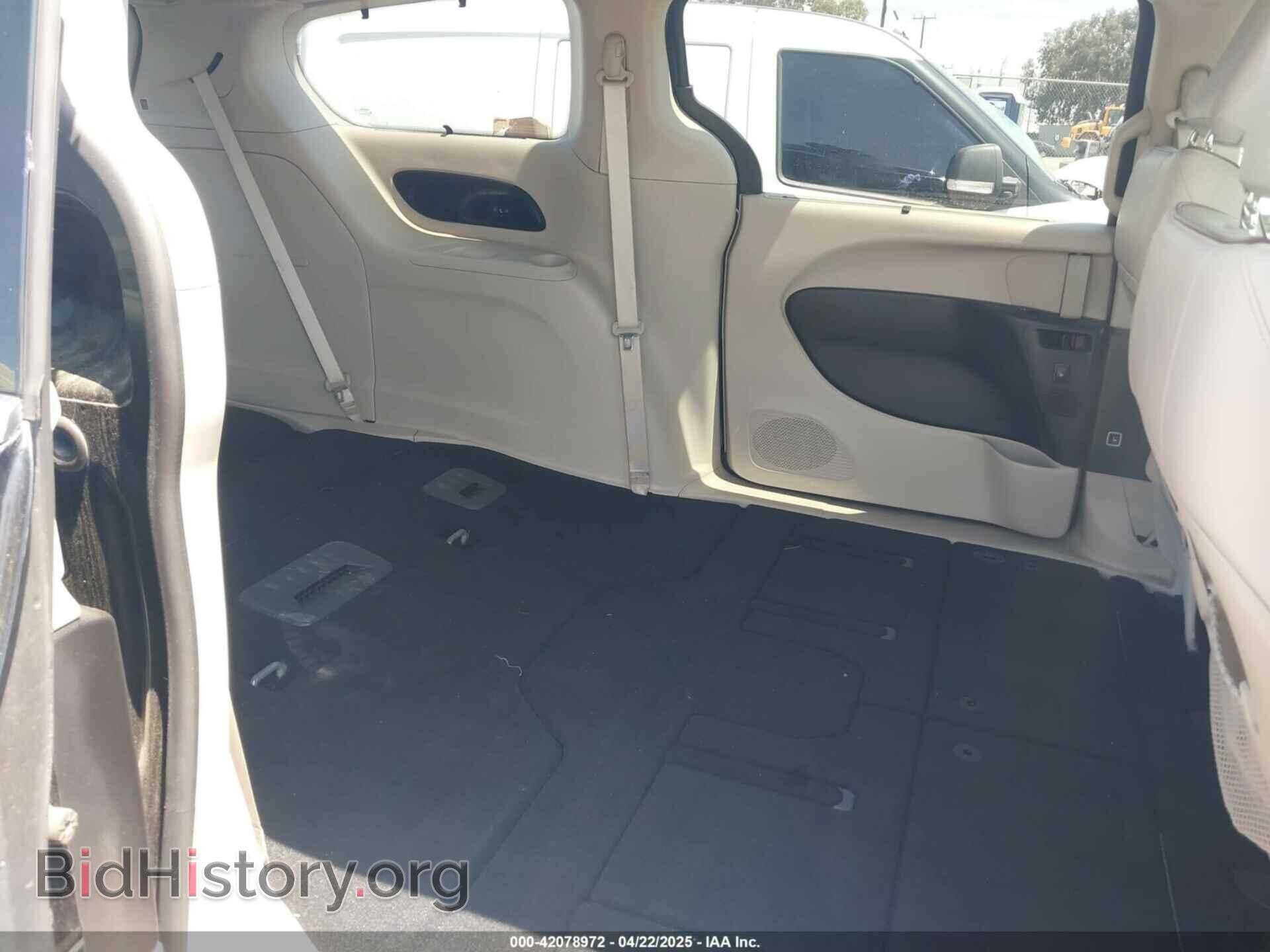 2017 CHRYSLER PACIFICA - VIN: 2C4RC1GG8HR528393 - Фото 8