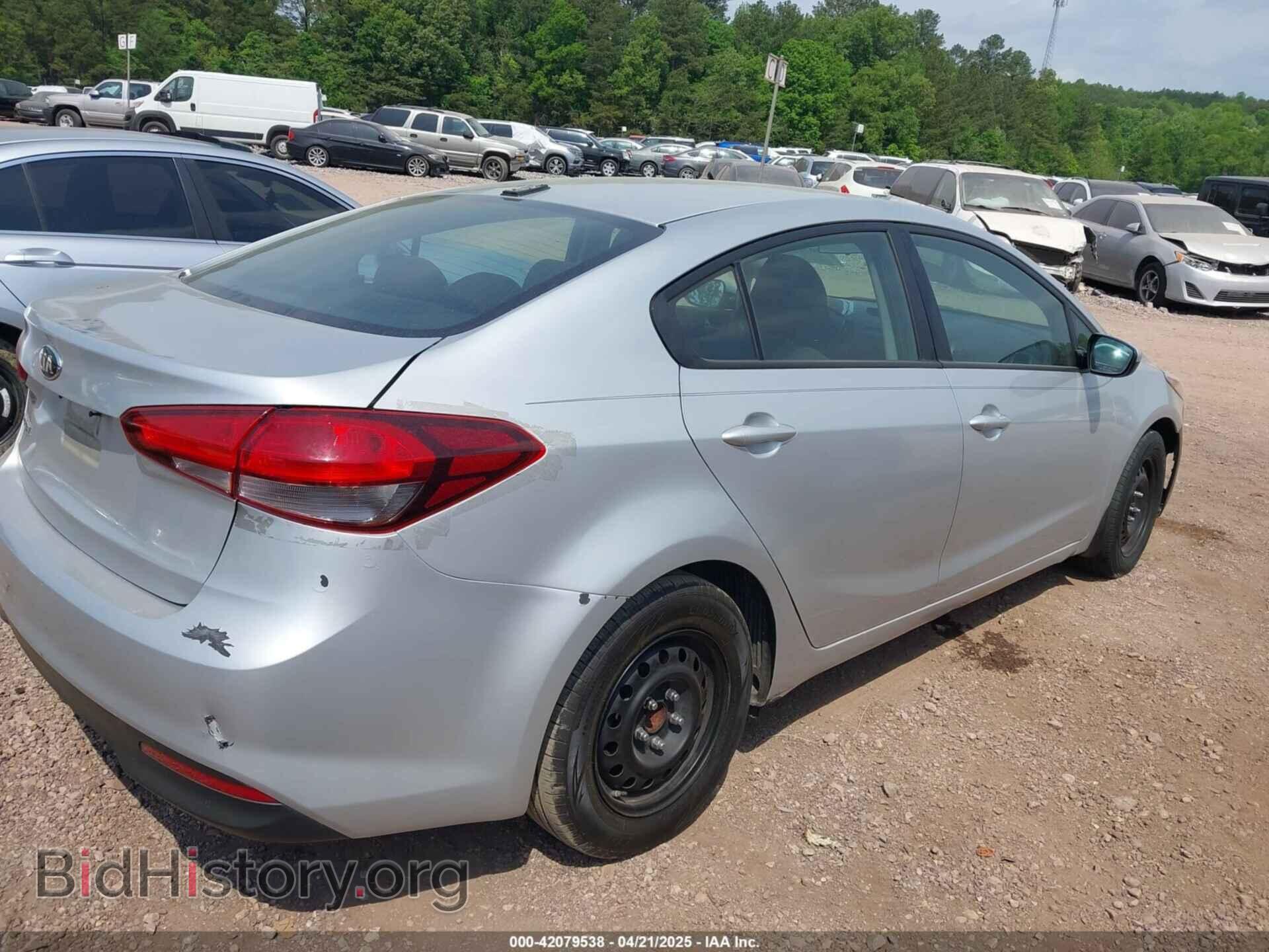 2017 KIA FORTE - VIN: 3KPFK4A70HE160633 - Фото 4