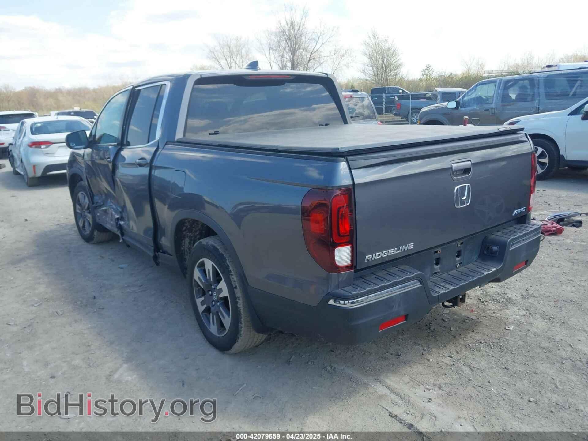 2018 HONDA RIDGELINE - VIN: 5FPYK3F60JB003422 - Фото 3