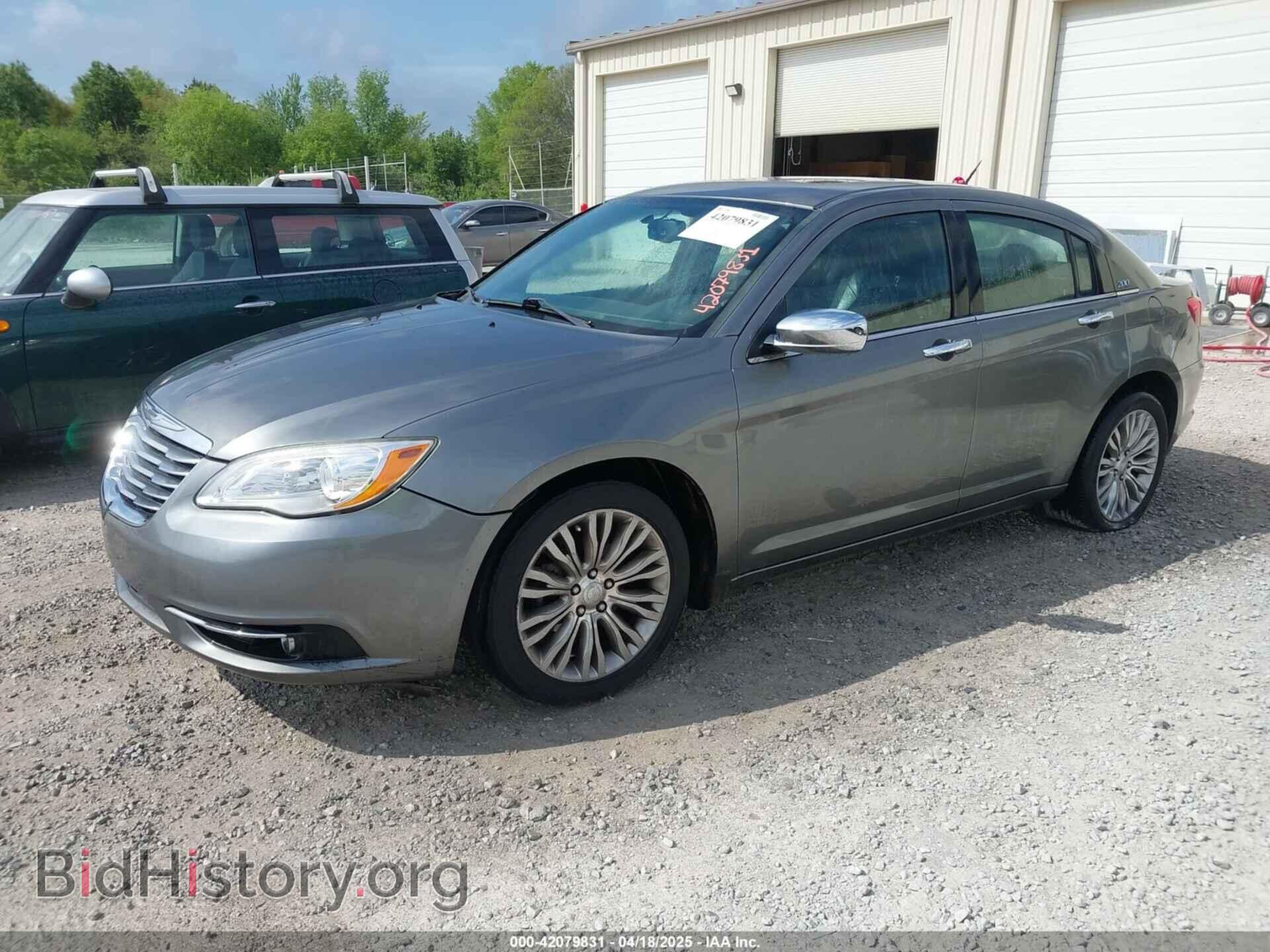 2012 CHRYSLER 200 - VIN: 1C3CCBCB4CN304232 - Фото 2