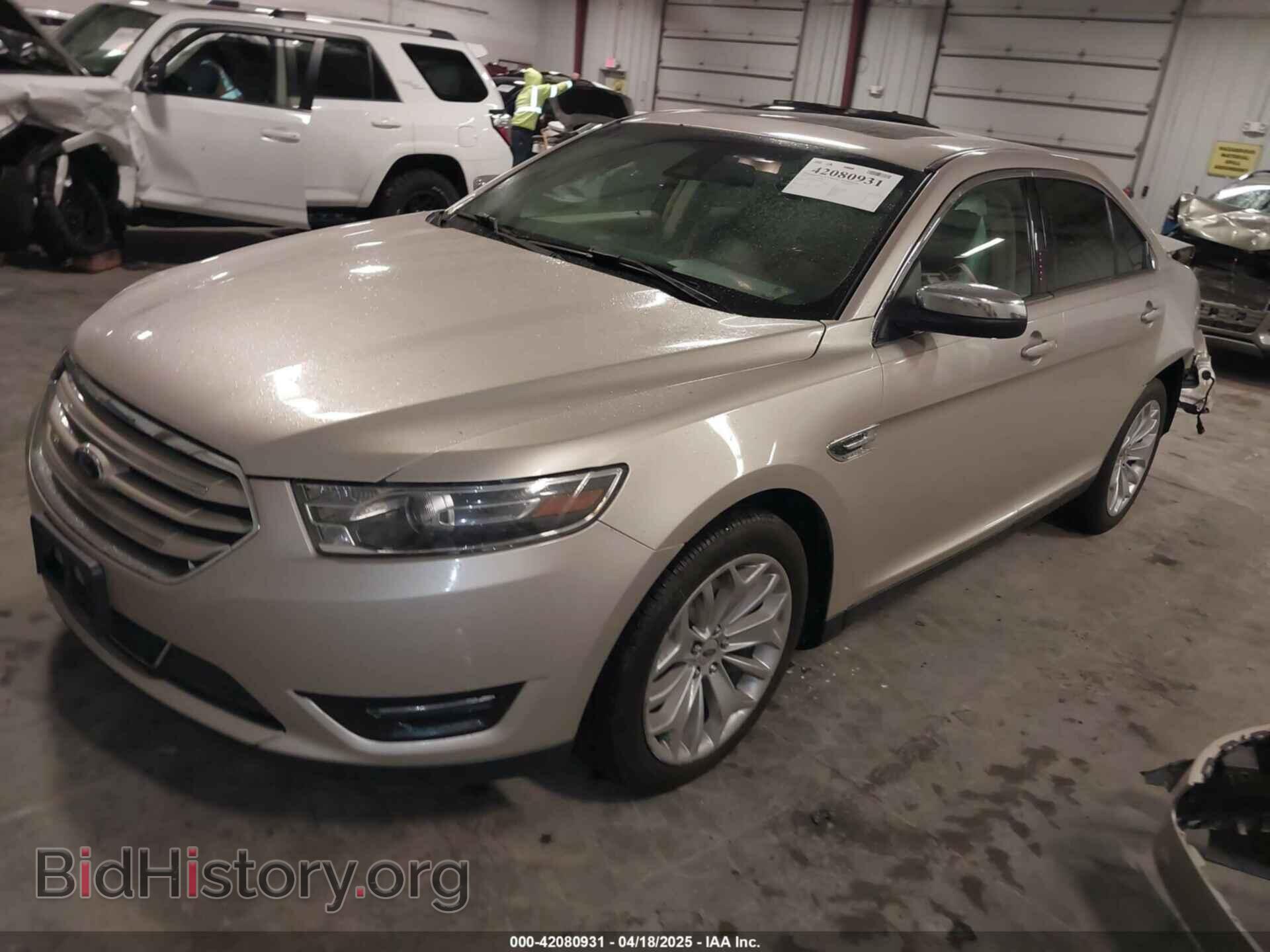 2018 FORD TAURUS - VIN: 1FAHP2F87JG124059 - Фото 2