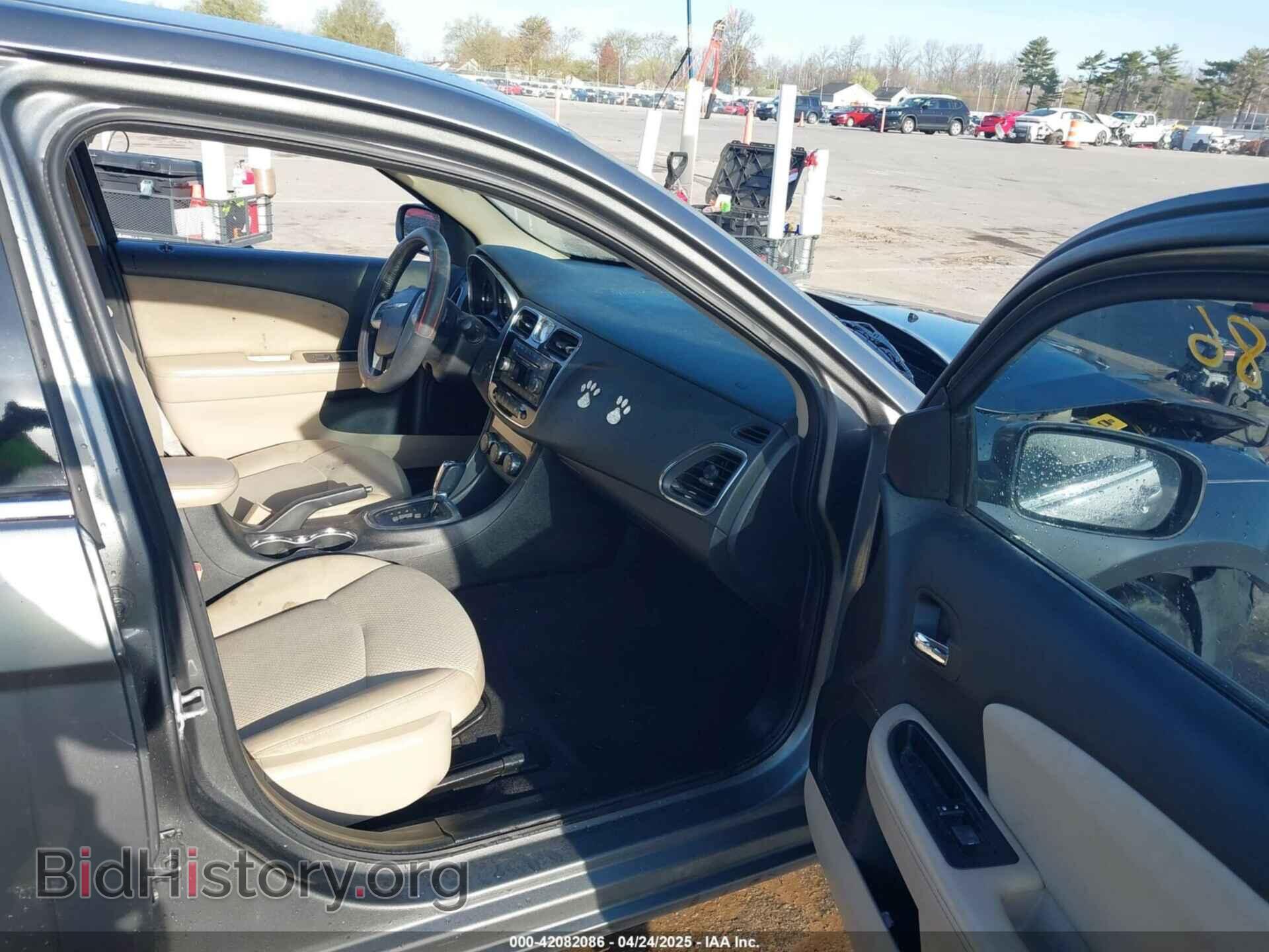 2012 CHRYSLER 200 - VIN: 1C3CCBBB0CN120990 - Фото 5