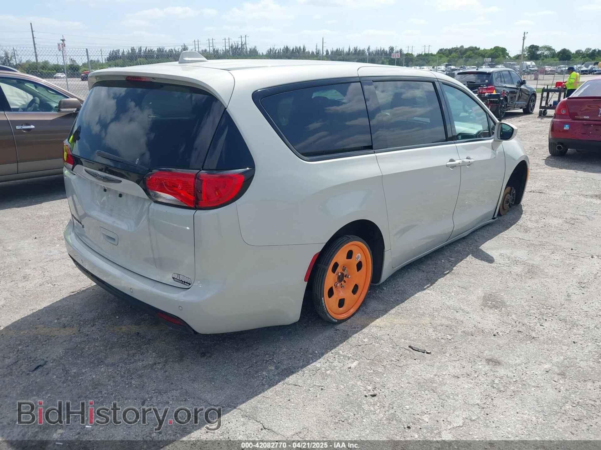 2020 CHRYSLER PACIFICA - VIN: 2C4RC1FG2LR149545 - Фото 4