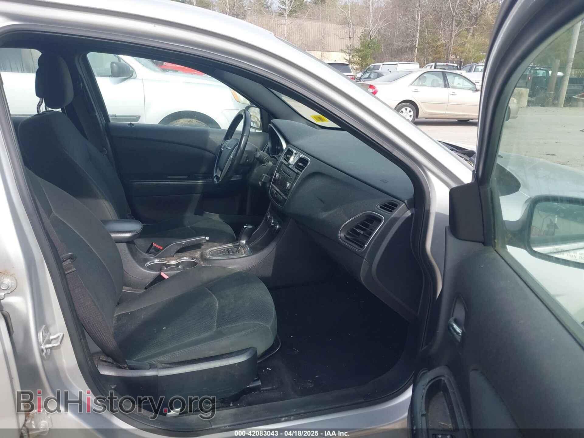 2012 CHRYSLER 200 - VIN: 1C3CCBBB7CN125569 - Фото 5