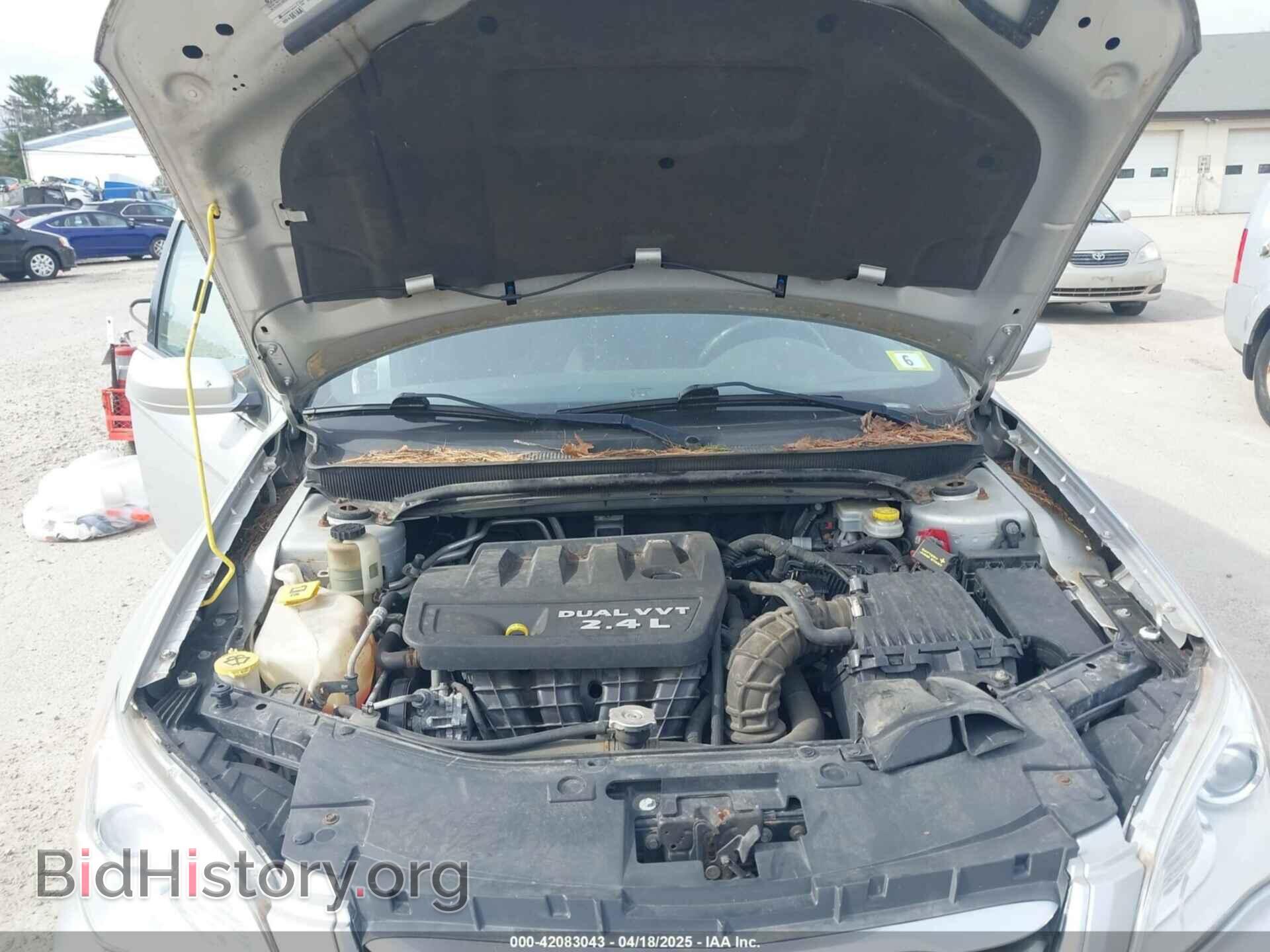 2012 CHRYSLER 200 - VIN: 1C3CCBBB7CN125569 - Фото 10