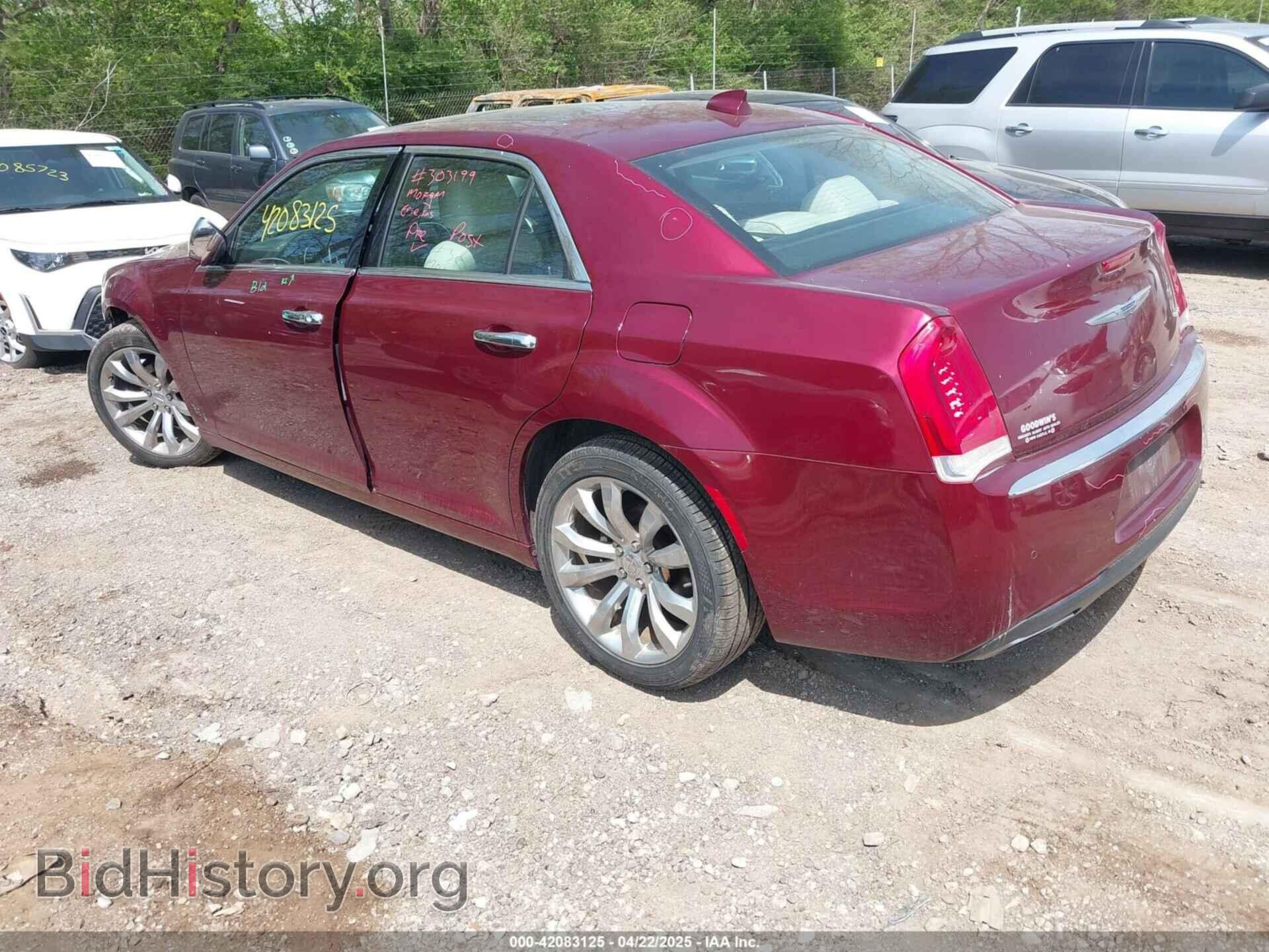 2018 CHRYSLER 300 - VIN: 2C3CCAEG0JH190903 - Фото 3