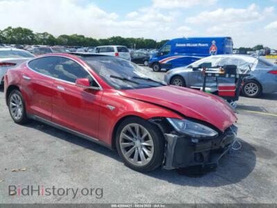 2016 Tesla MODEL S 60/70/75/85, красный — VIN 5YJSA1E16GF135833, IAAI