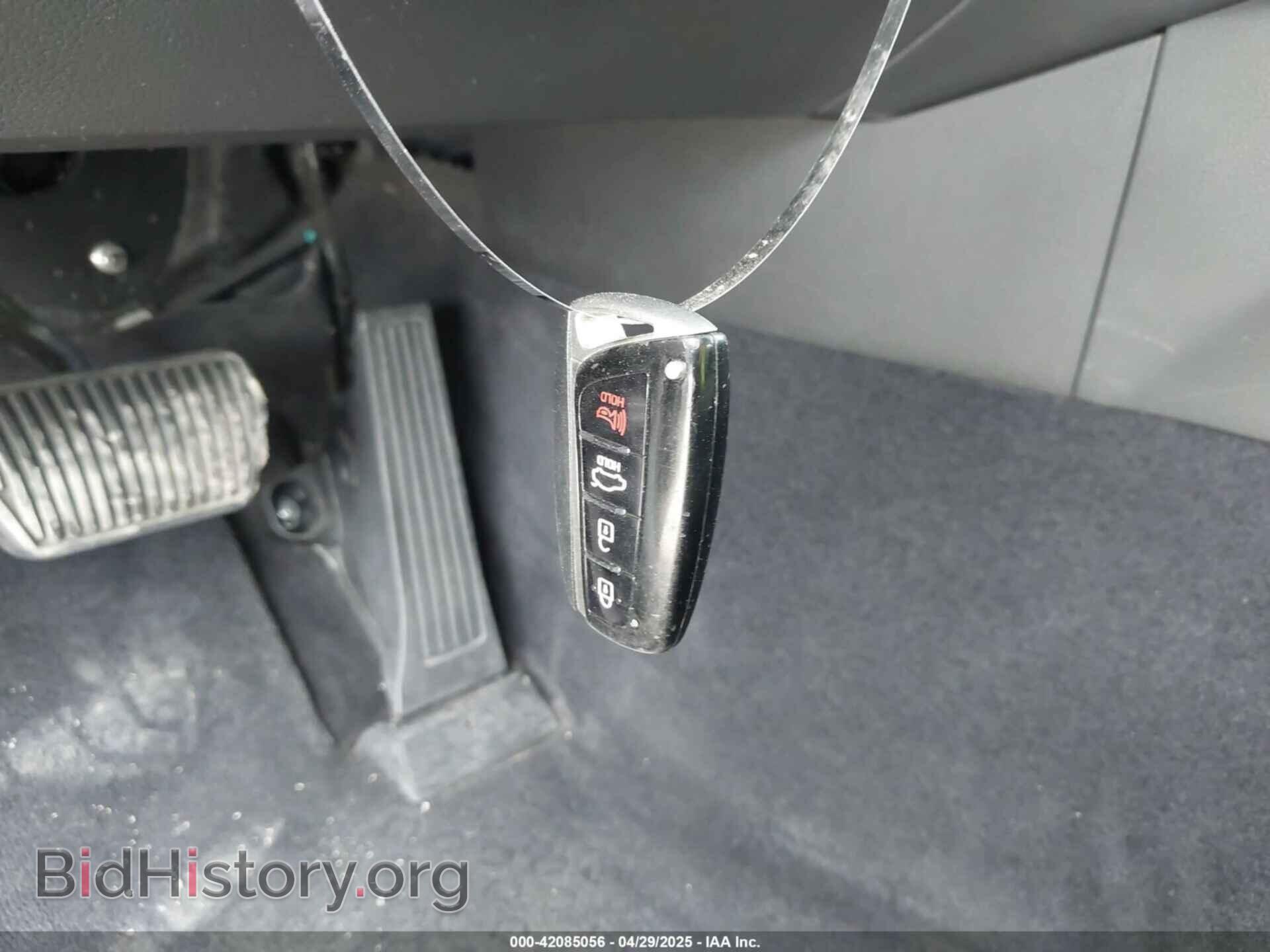 2016 HYUNDAI GENESIS - VIN: KMHGN4JE1GU135505 - Фото 11