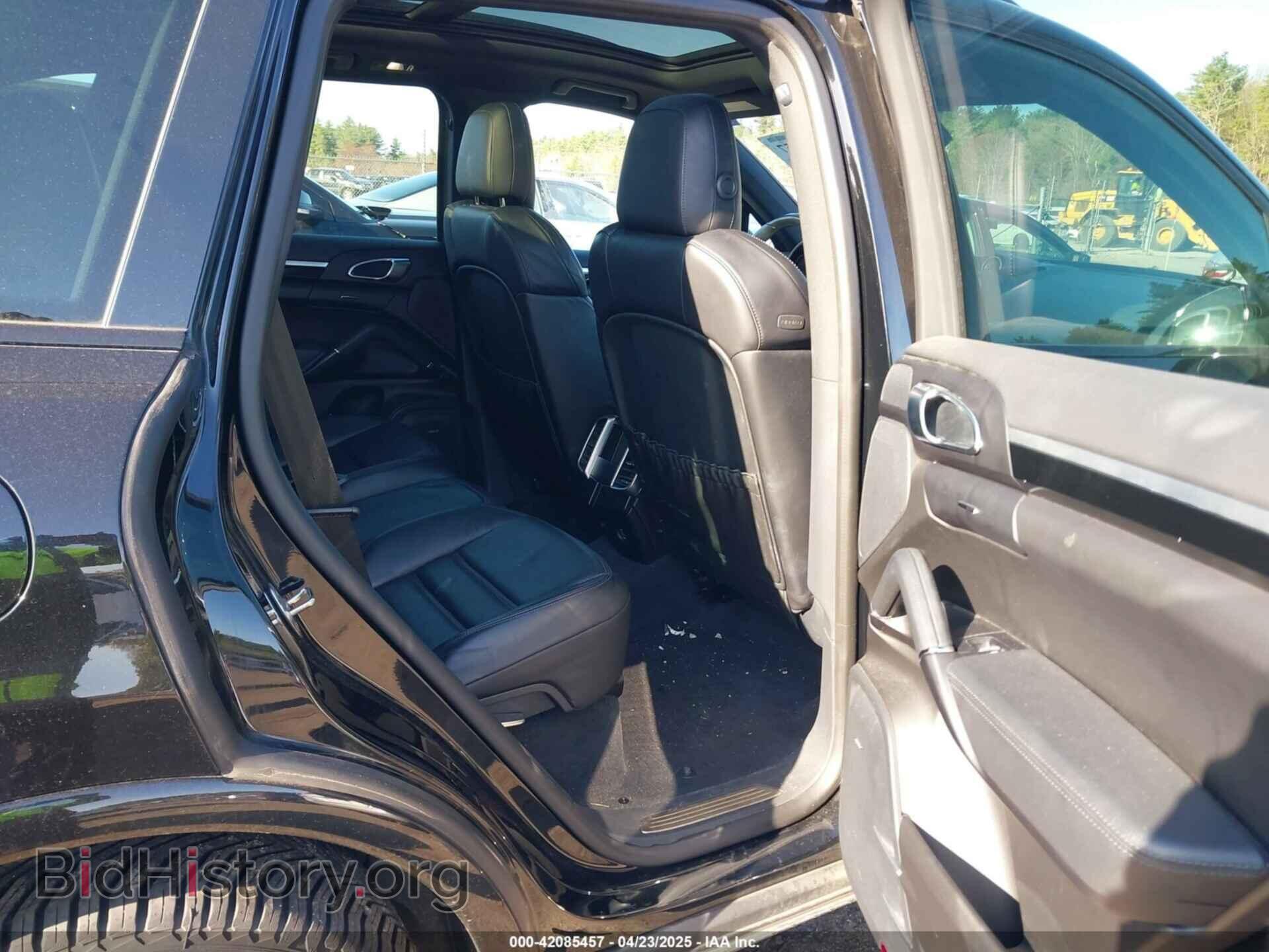 2017 PORSCHE CAYENNE - VIN: WP1AA2A28HKA86850 - Фото 8