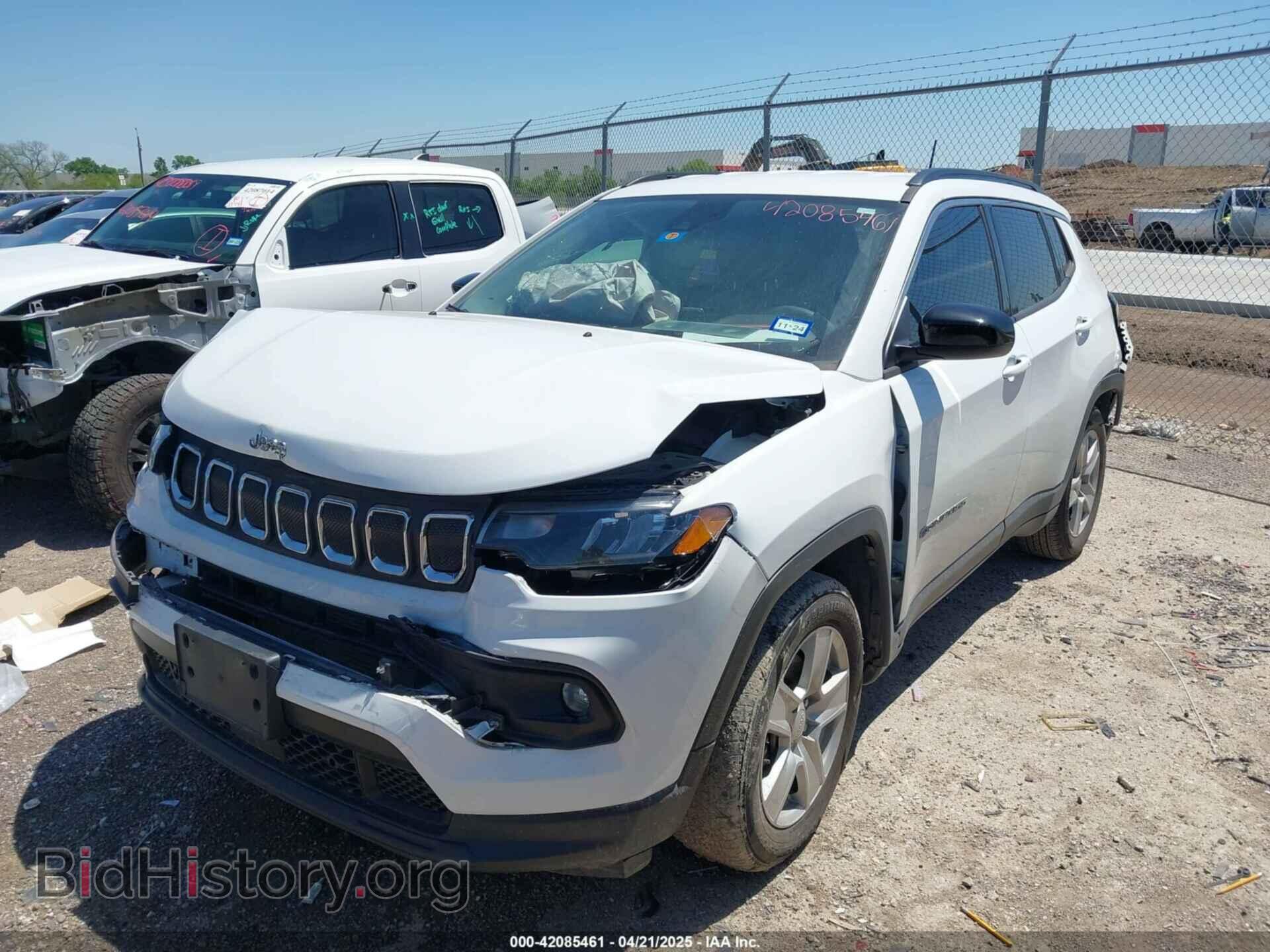 2022 JEEP COMPASS - VIN: 3C4NJCBB4NT210839 - Фото 2