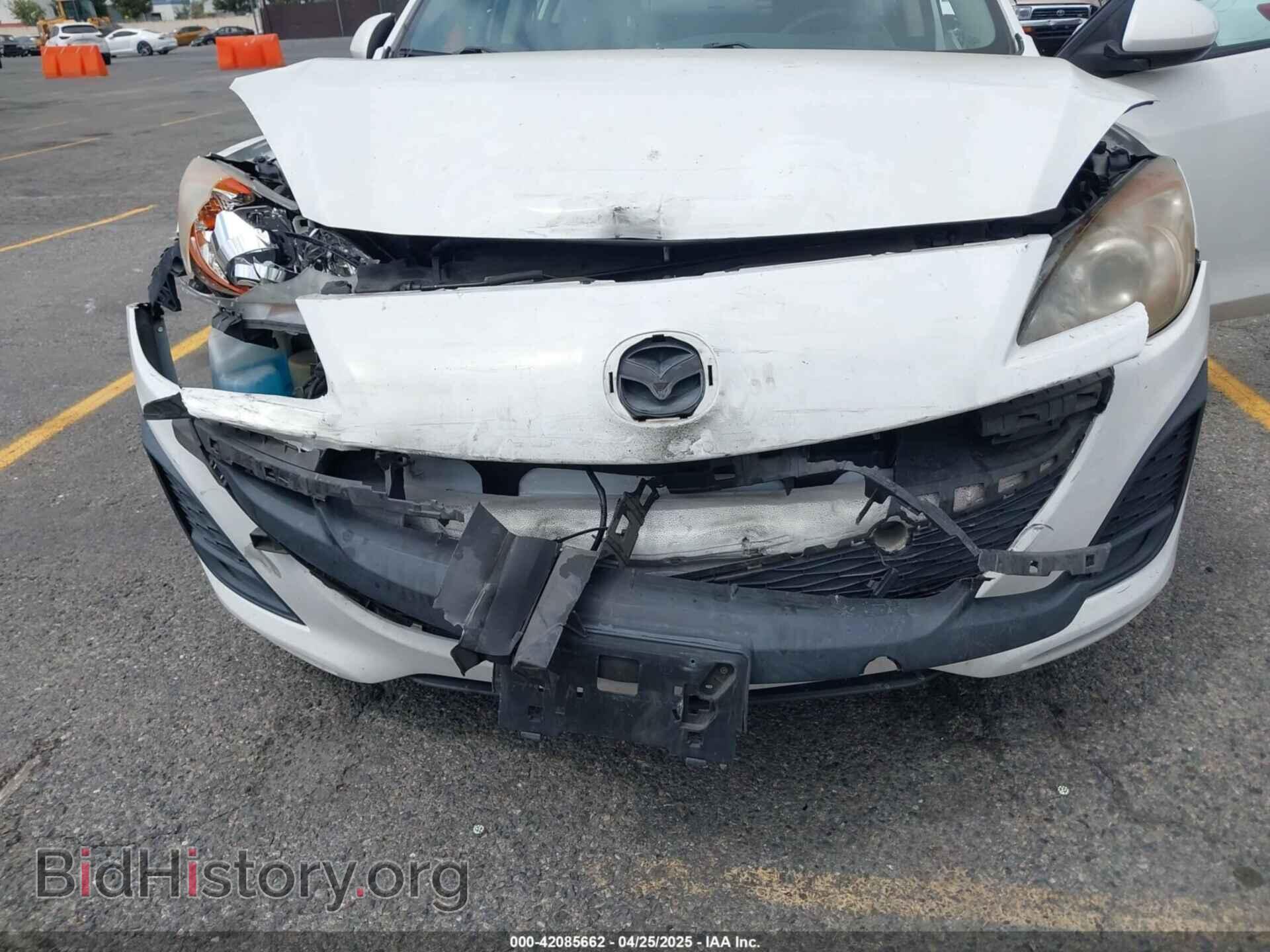2011 MAZDA MAZDA3 - VIN: JM1BL1VF1B1402934 - Фото 12