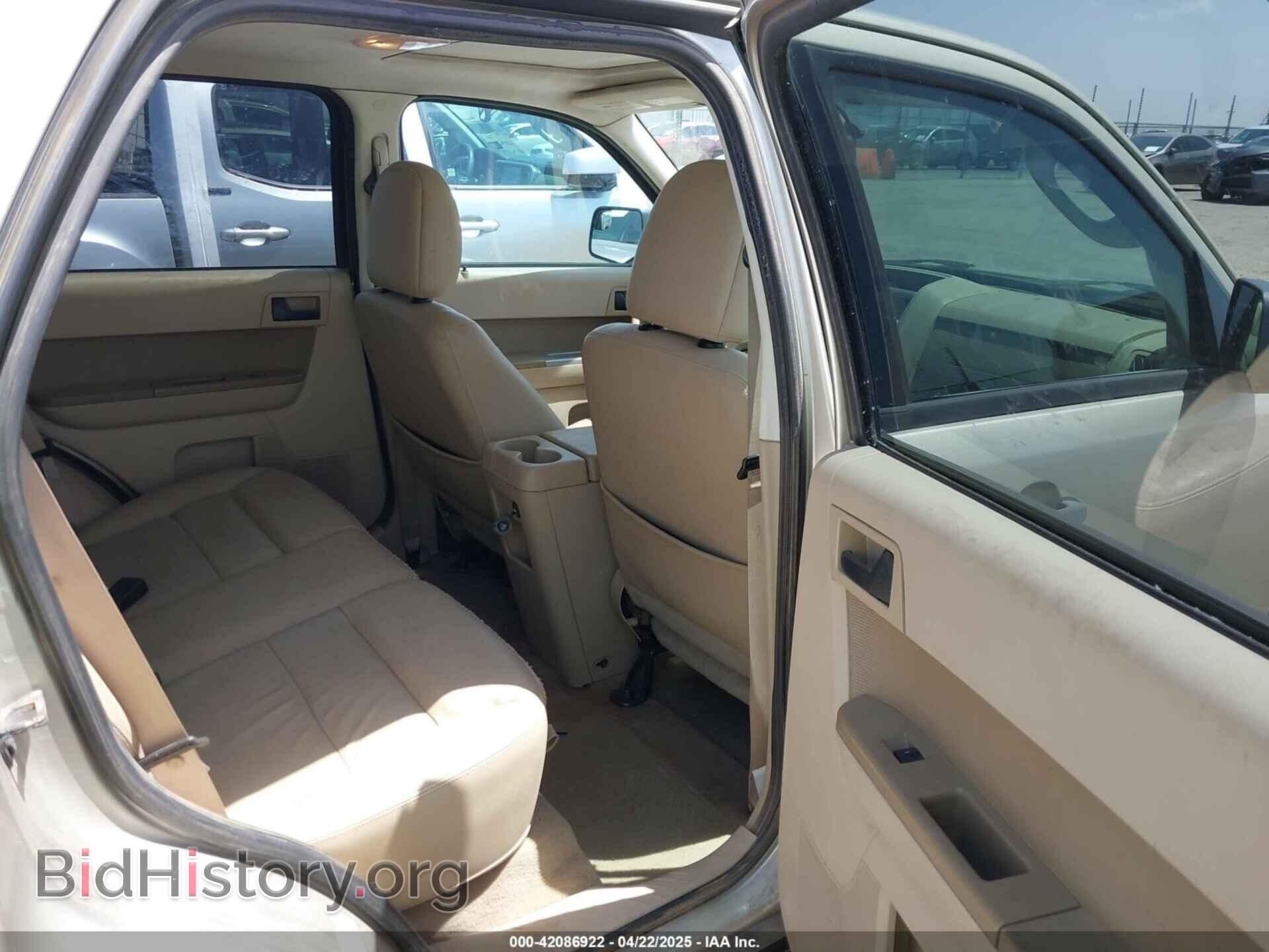 2012 FORD ESCAPE - VIN: 1FMCU0DG8CKC17843 - Фото 8