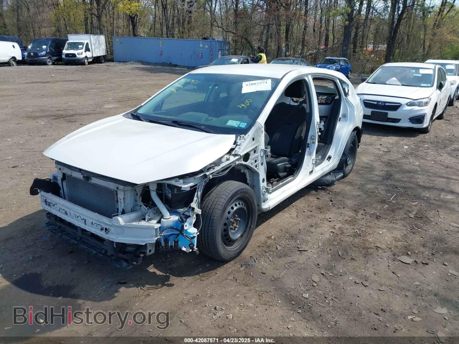 2017 SUBARU IMPREZA - VIN: 4S3GTAA64H3720765 - Фото 2