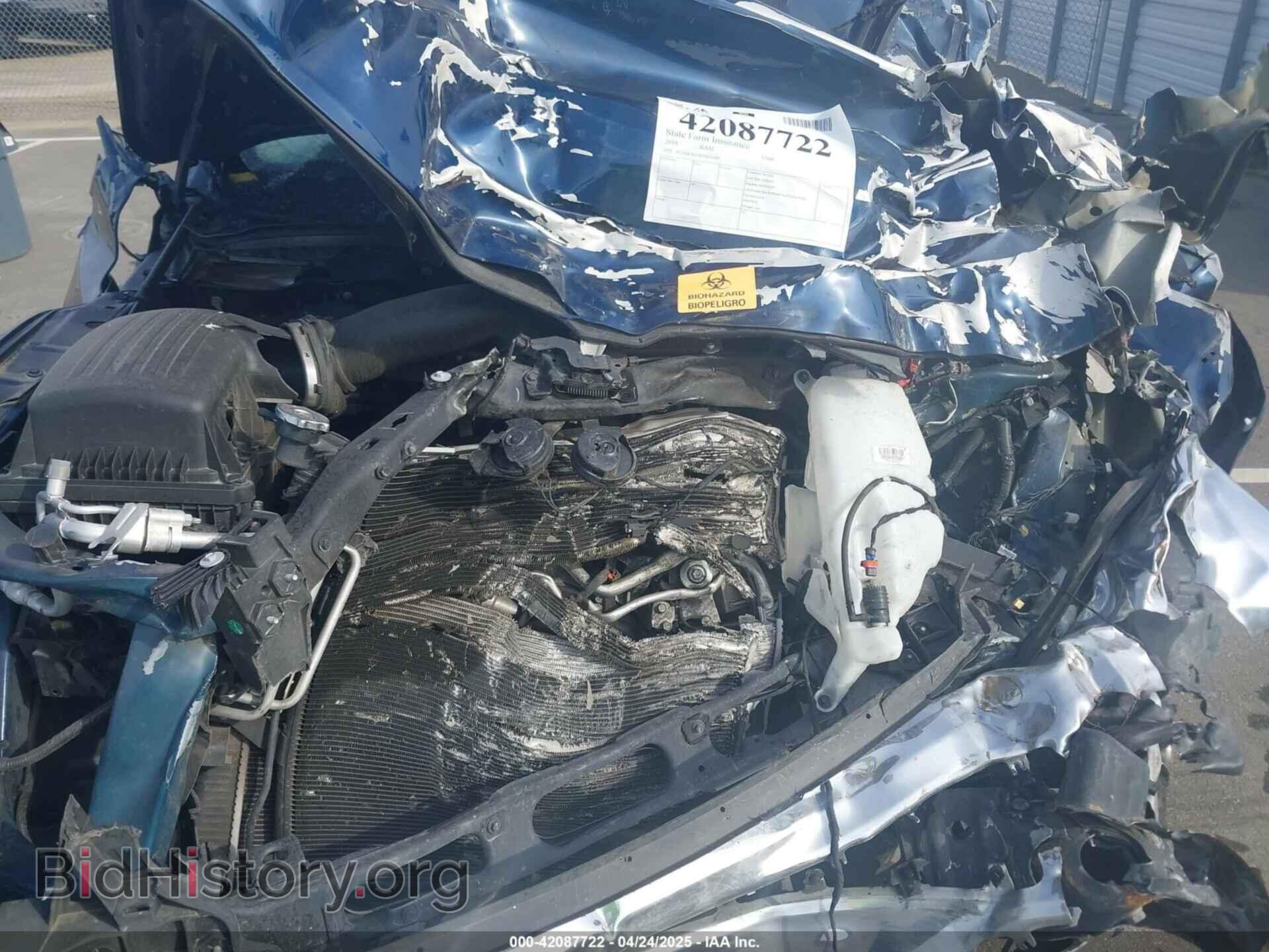 2019 RAM 1500 - VIN: 1C6SRFRT4KN611189 - Фото 10